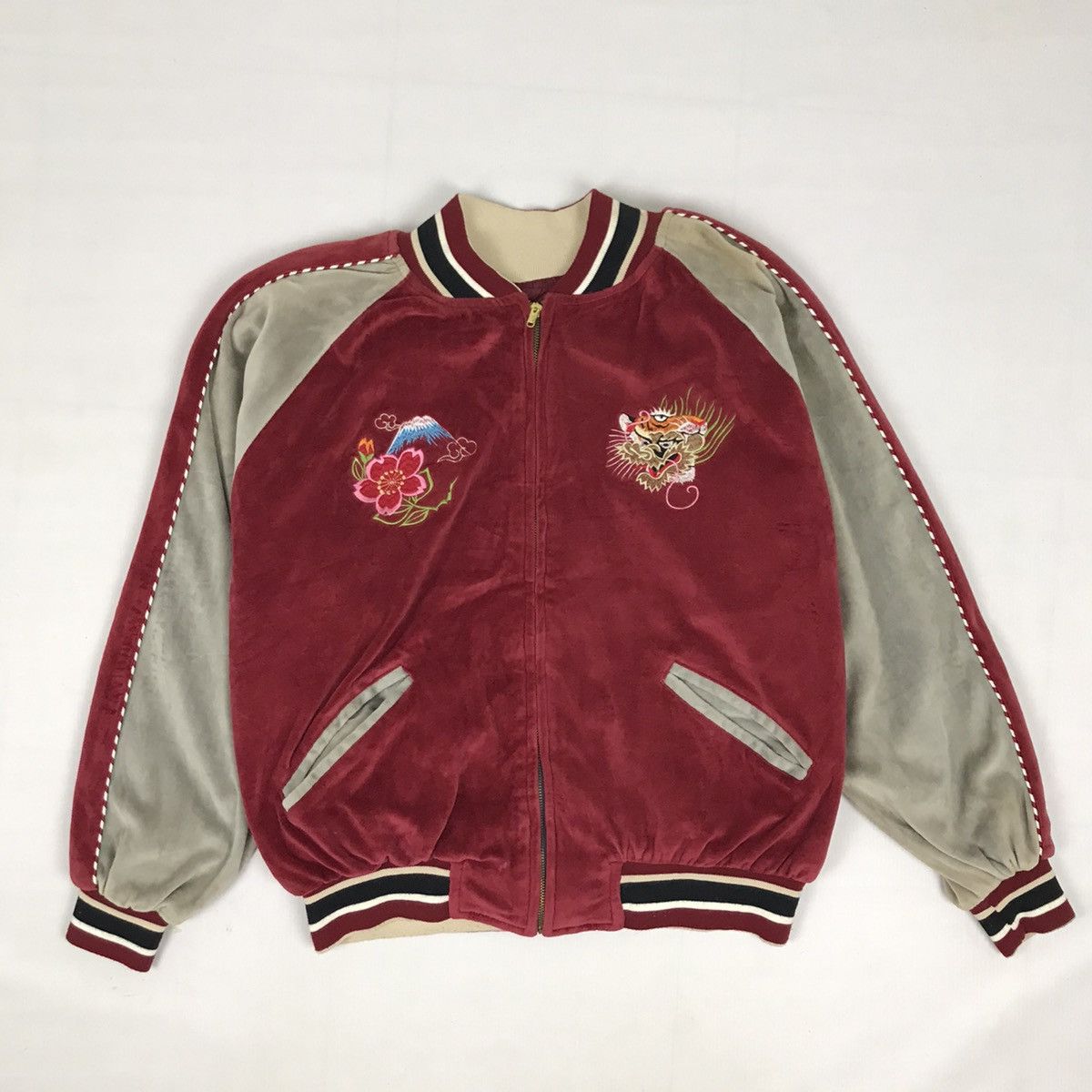 Japanese Brand × Vintage Vintage Japanese Souvenir Sukajan Velvet Jacket Size US M / EU 48-50 / 2 - 3 Thumbnail