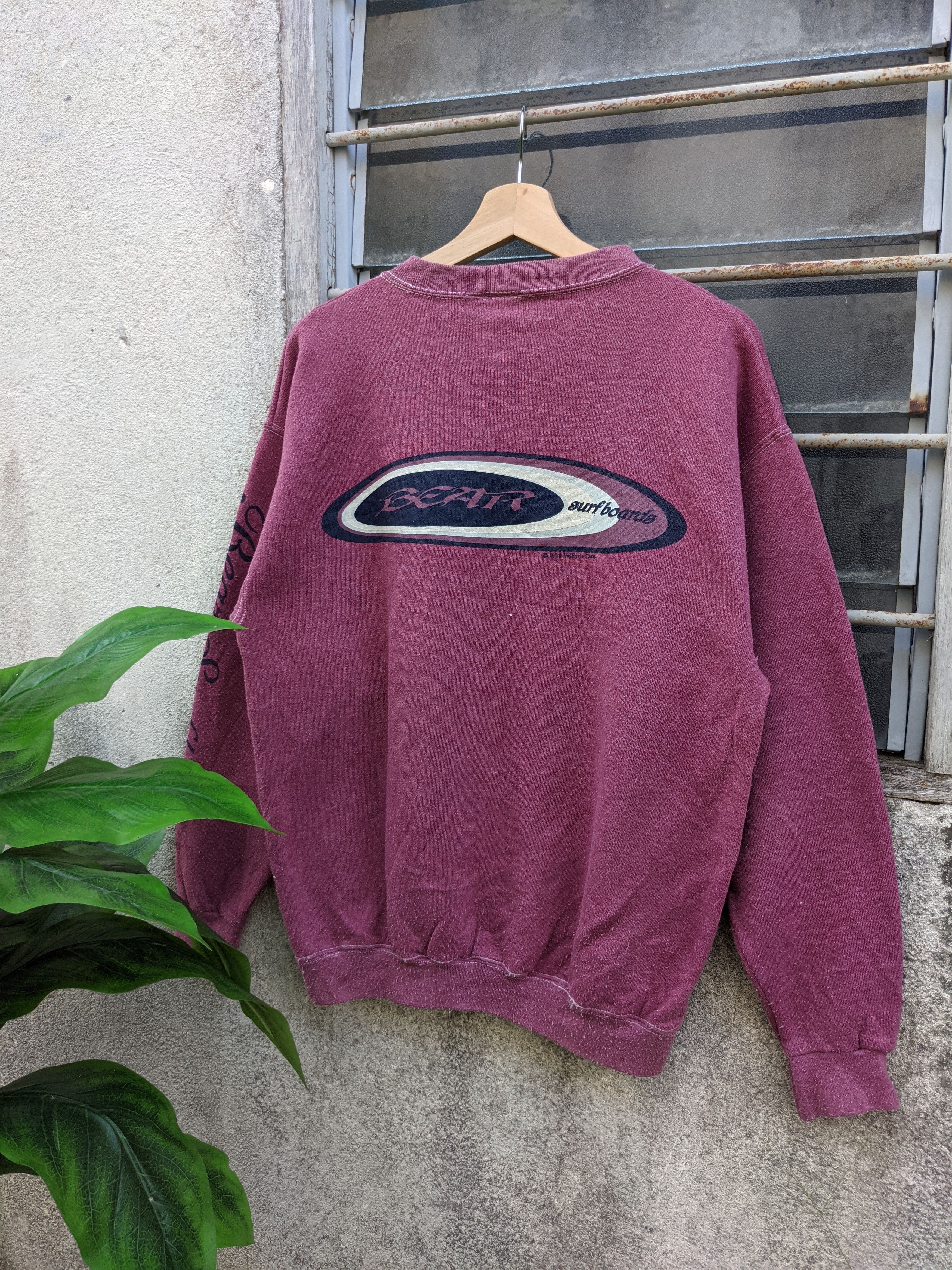 Vintage ⚡️Rare⚡️ Vintage Bear Surf Board Size US M / EU 48-50 / 2 - 2 Thumbnail