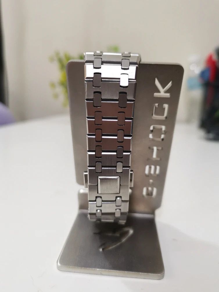 G Shock 💥QUICK SALES💥G-Shock Casioak GA2100 (White Dial) Size ONE SIZE - 8 Thumbnail