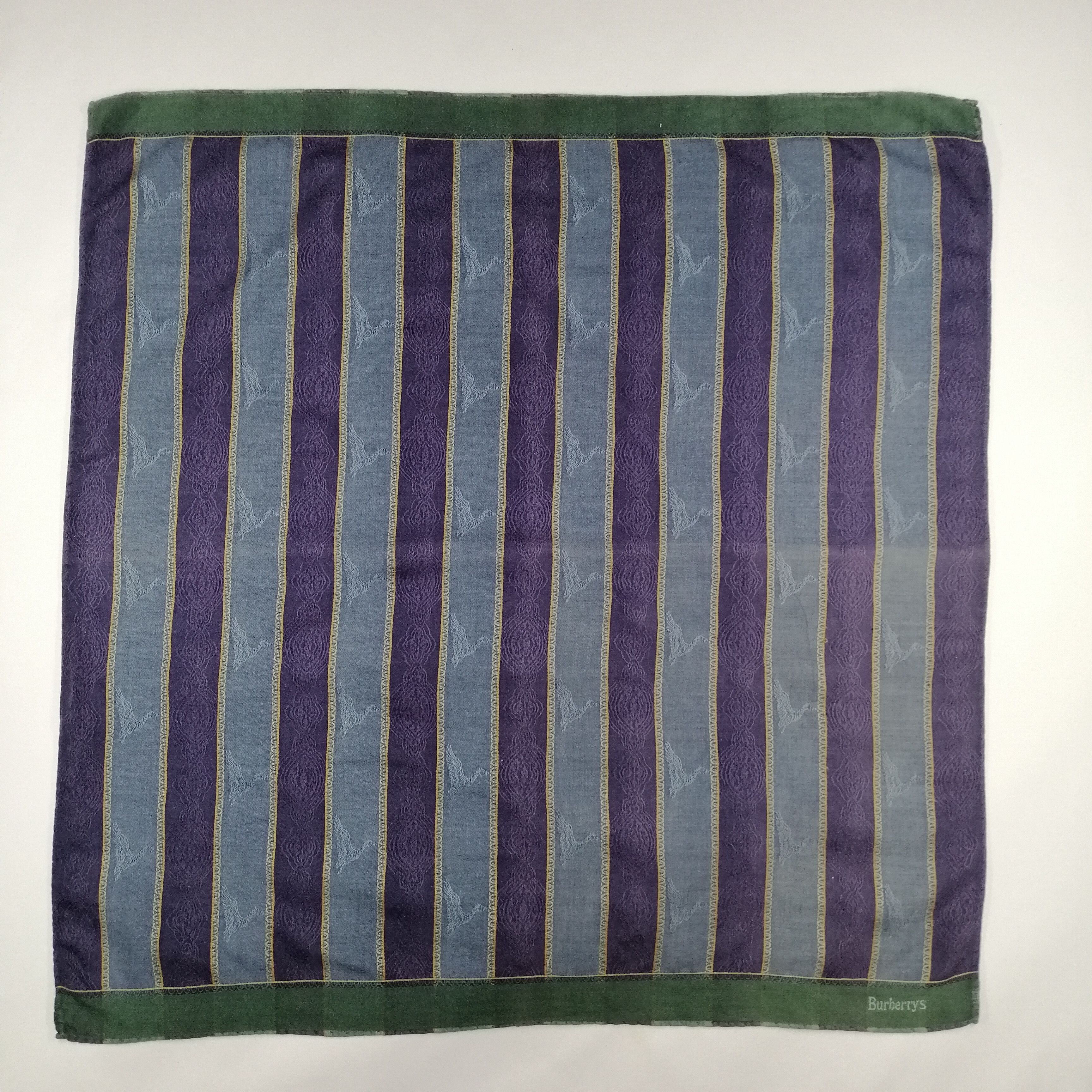 Burberry Vintage Burberry Handkerchief/Neckerchief/Bandana-KD1056 Size ONE SIZE - 2 Thumbnail
