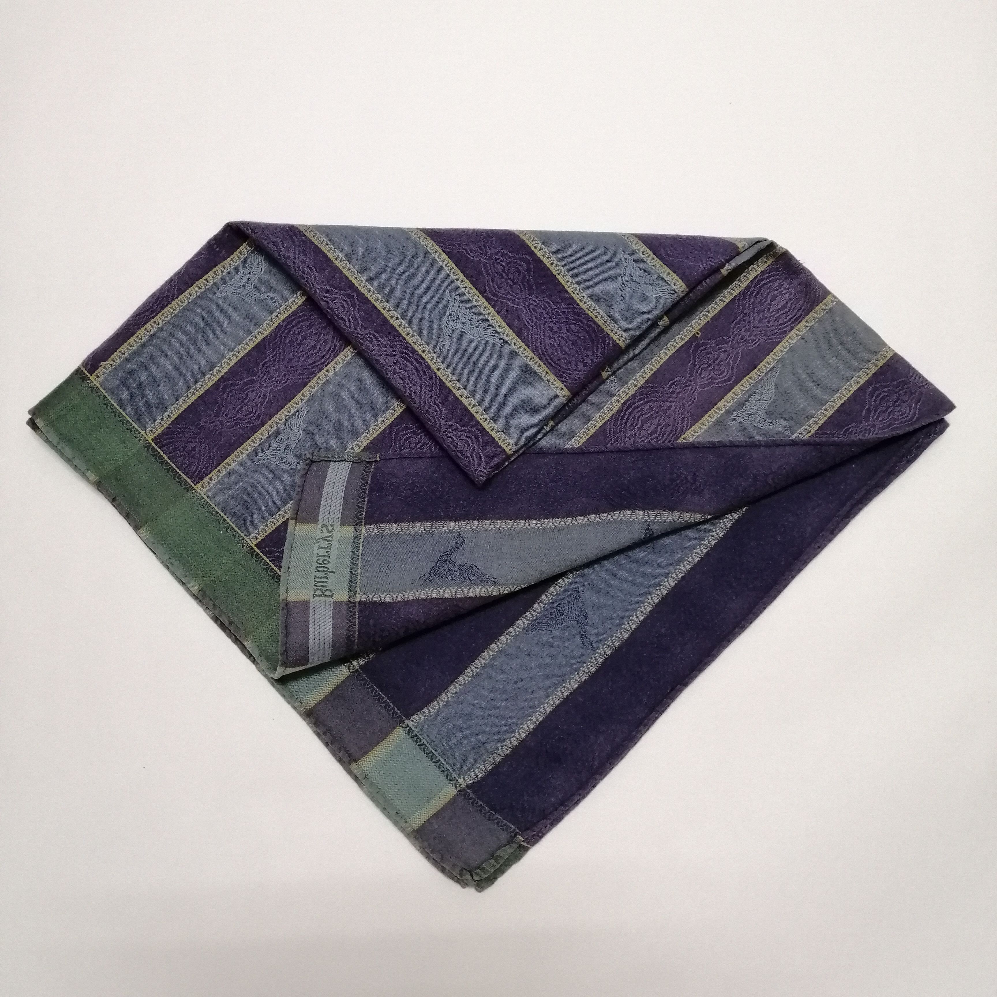 Burberry Vintage Burberry Handkerchief/Neckerchief/Bandana-KD1056 Size ONE SIZE - 4 Thumbnail