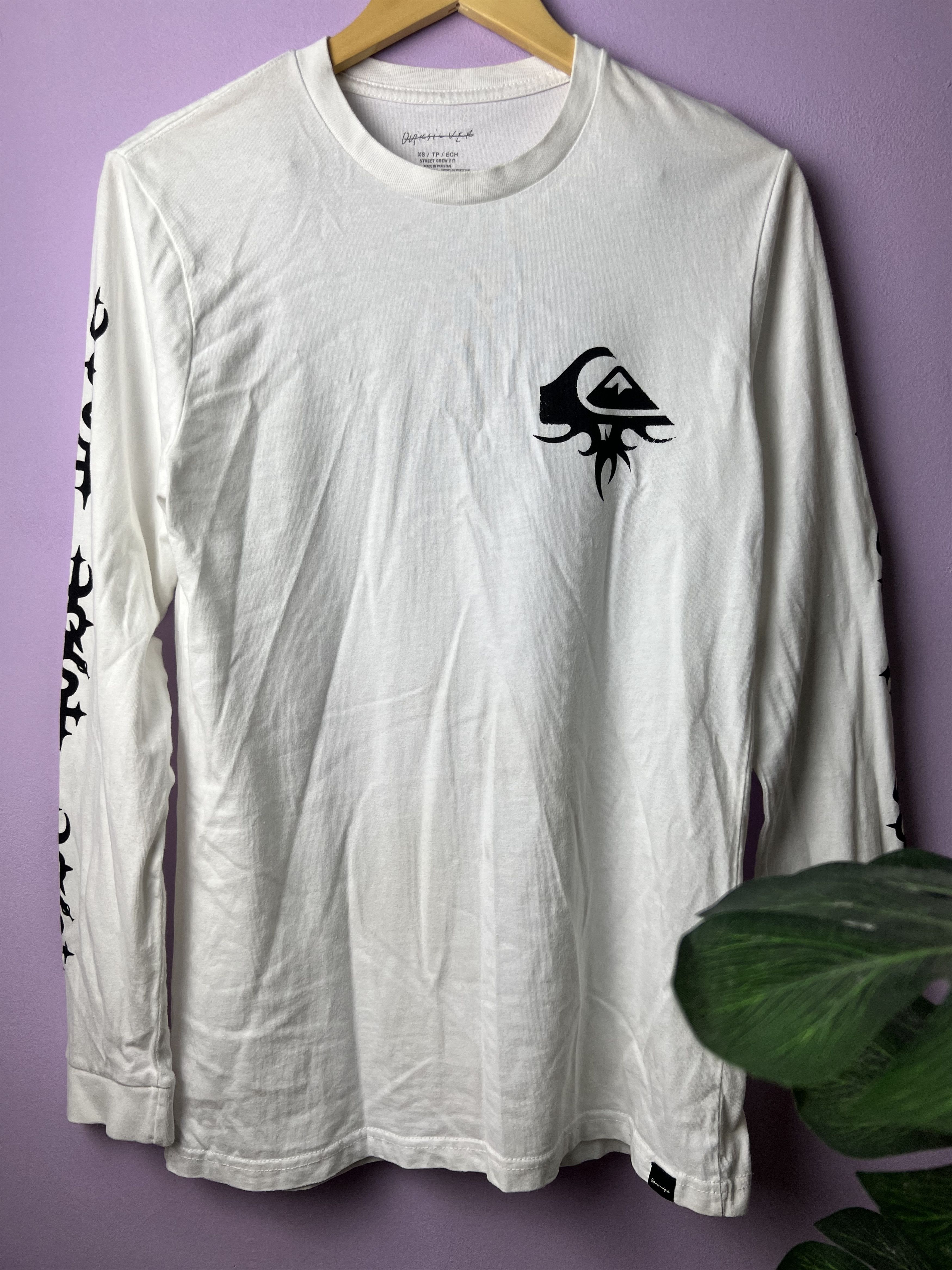 Quiksilver 🔥White Quiksilver LS Tees Size US S / EU 44-46 / 1 - 2 Thumbnail