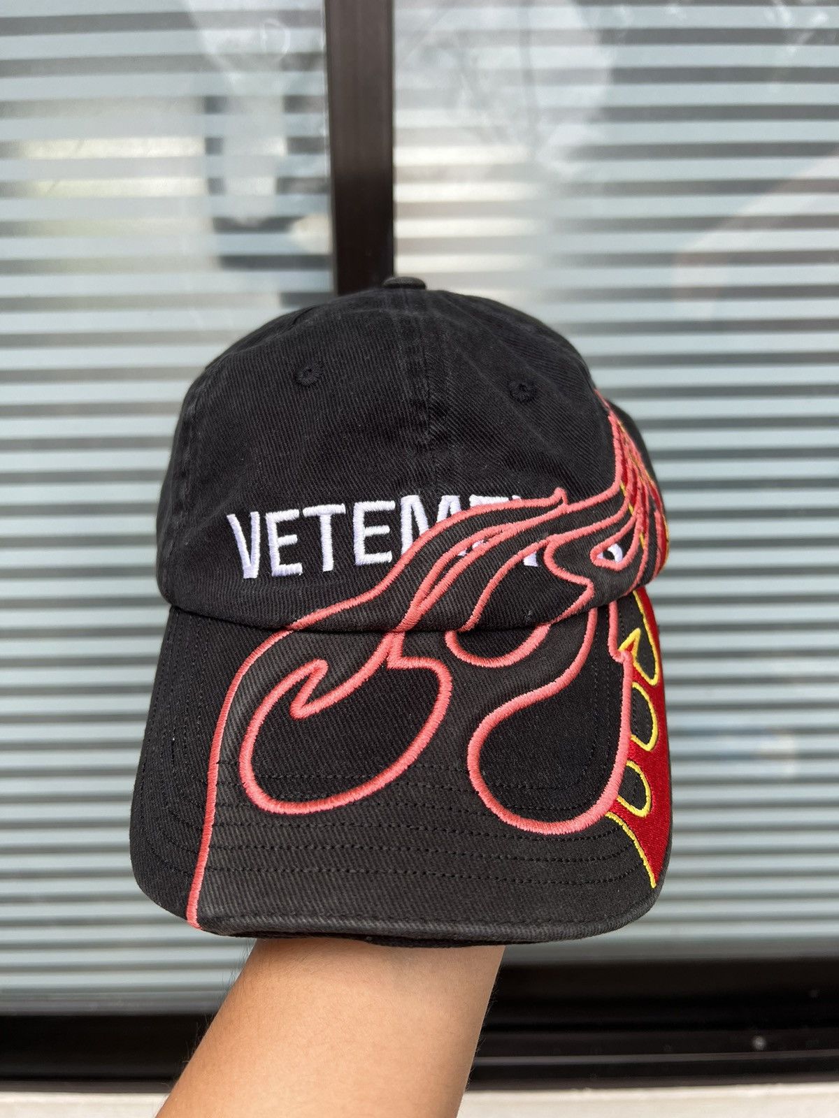 新品未使用 VETEMENTS Weekday Cap ヴェトモン キャップ - 帽子