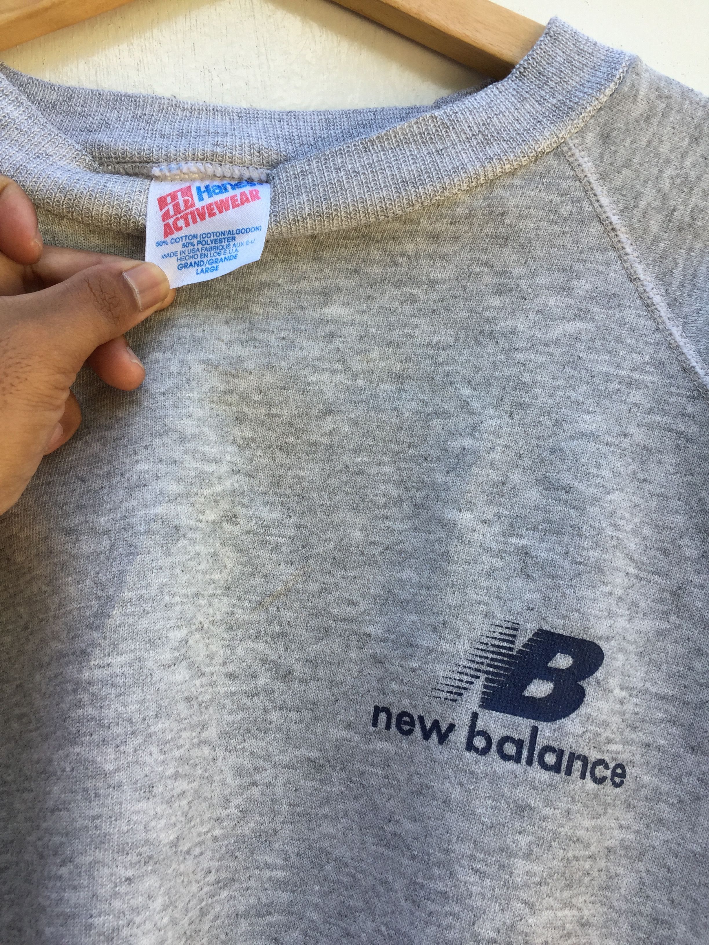 New Balance Vintage New Balance USA Sweatshirt Jumper Crewneck Size US L / EU 52-54 / 3 - 9 Thumbnail