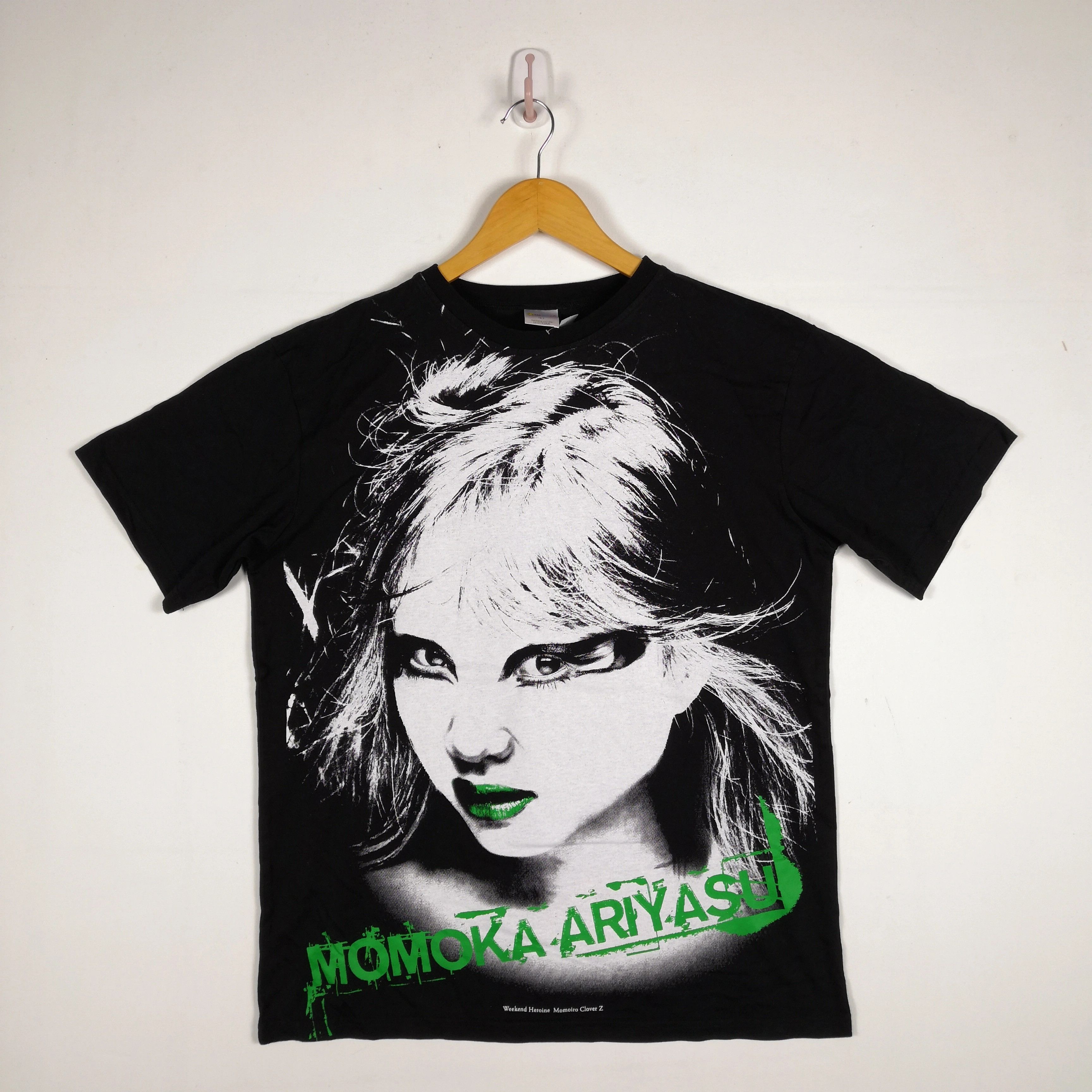 Band Tees × Vintage Vintage Momoka Ariyasu T-Shirt Clover Z Japanese Band Tees Size US L / EU 52-54 / 3 - 2 Thumbnail