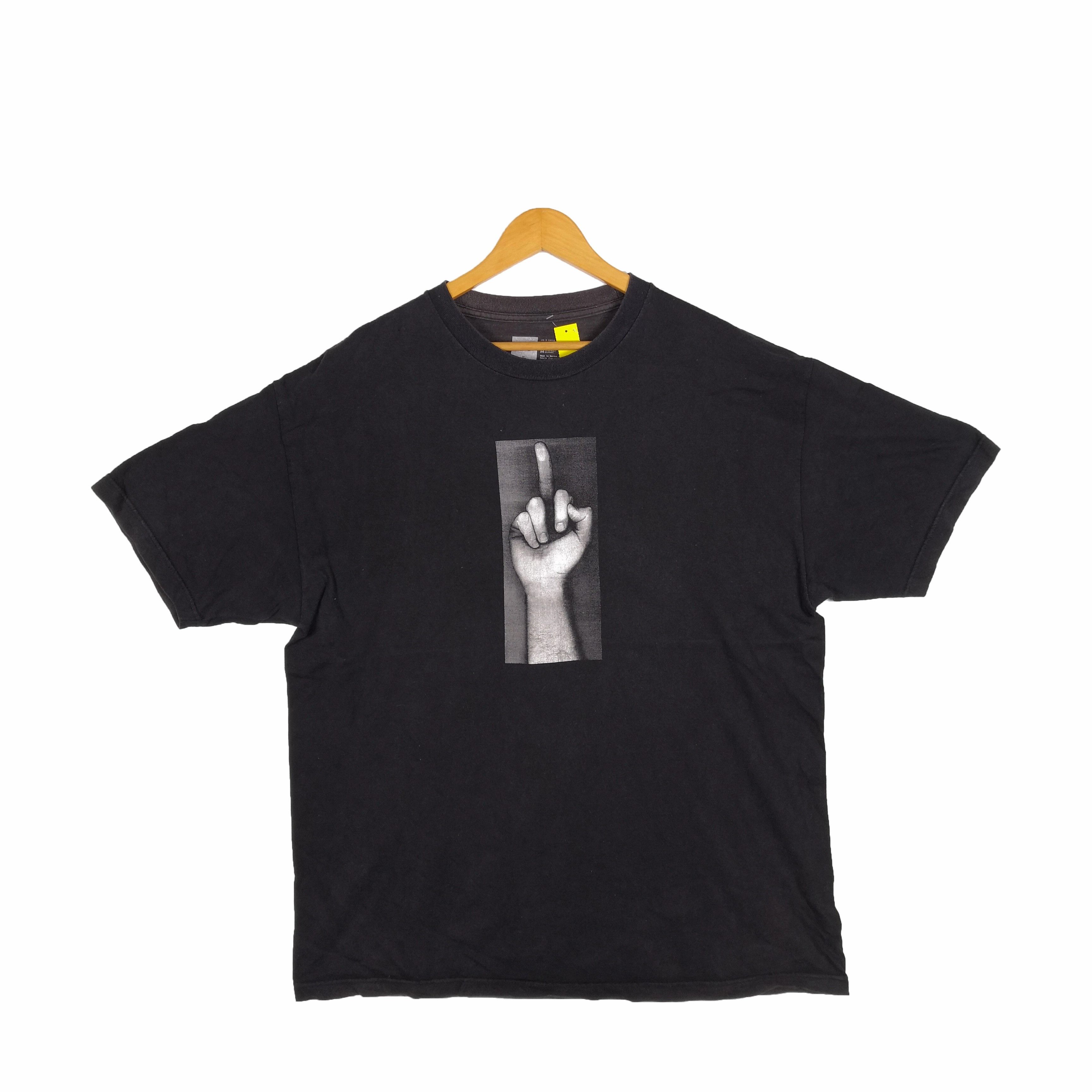 Chocolate Chocolate T-Shirt Middle Finger FUCking Skateboarding Tees Size US XL / EU 56 / 4 - 1 Thumbnail