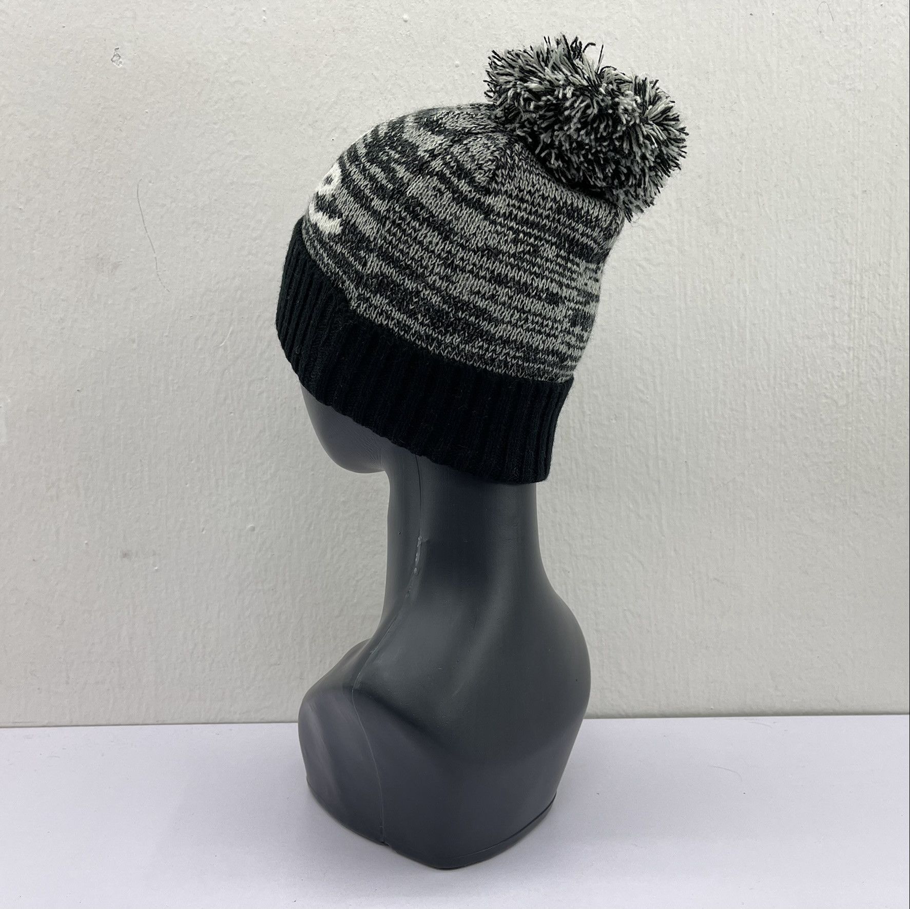 Cartoon Network Barbie Nice Design Beanie Hats-C341 Size ONE SIZE - 4 Thumbnail