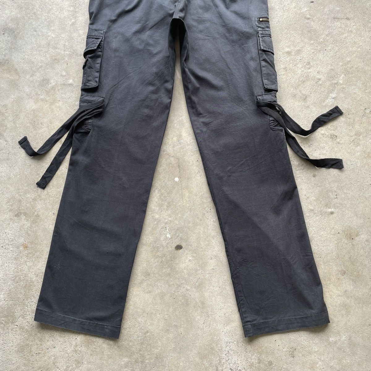 Japanese Brand Vintage Japanese BONDAGE 10 Pocket Faded Cargo Pants Black Size US 30 / EU 46 - 10 Thumbnail