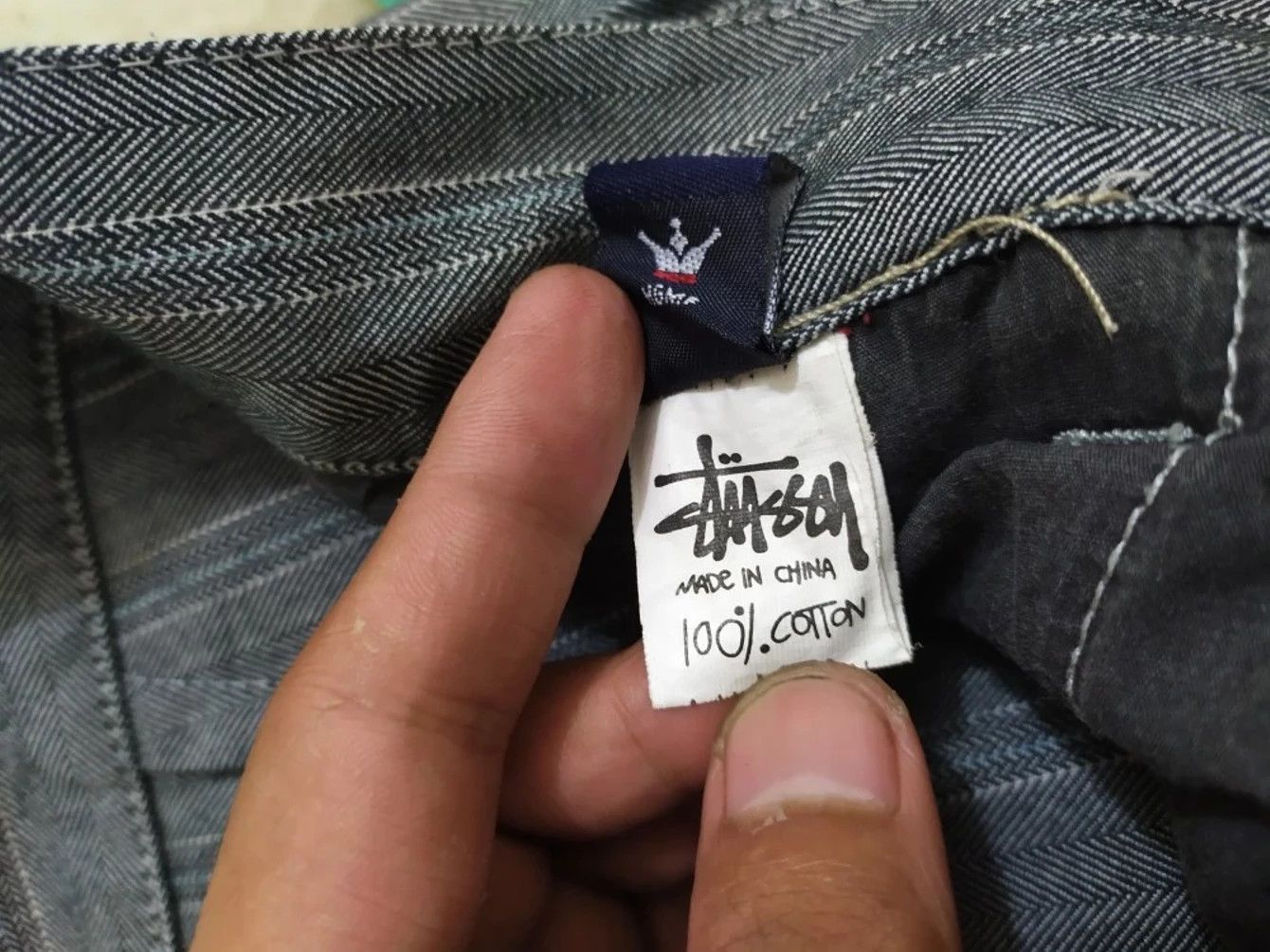 Stussy × Vintage Stussy Short Pants Big Embroidery Logo pin stripe Size US 30 / EU 46 - 10 Thumbnail