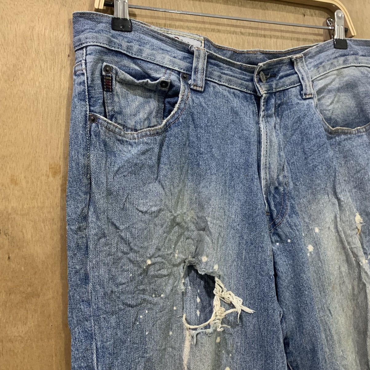 Abercrombie & Fitch AMBERCROMBIE&FITCH 80s Paint Splatter Disstress Denim Jeans Size US 34 / EU 50 - 6 Thumbnail