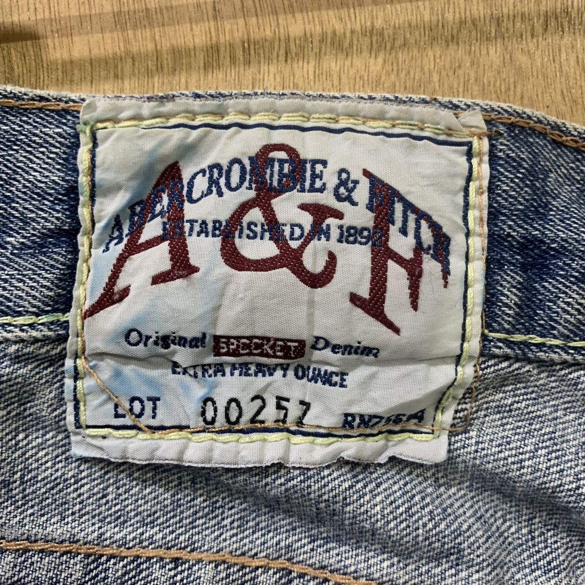 Abercrombie & Fitch AMBERCROMBIE&FITCH 80s Paint Splatter Disstress Denim Jeans Size US 34 / EU 50 - 20 Thumbnail