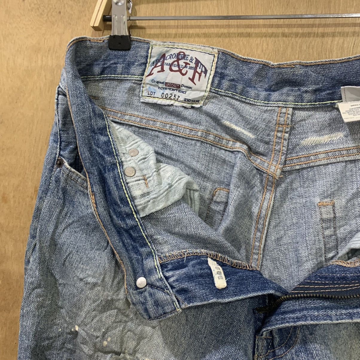 Abercrombie & Fitch AMBERCROMBIE&FITCH 80s Paint Splatter Disstress Denim Jeans Size US 34 / EU 50 - 18 Thumbnail