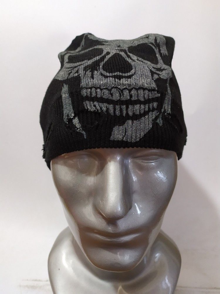 image of Avant Garde Hang Over Japan Skull Distressed Beanie Punk Bondage Hats in Black, Men's