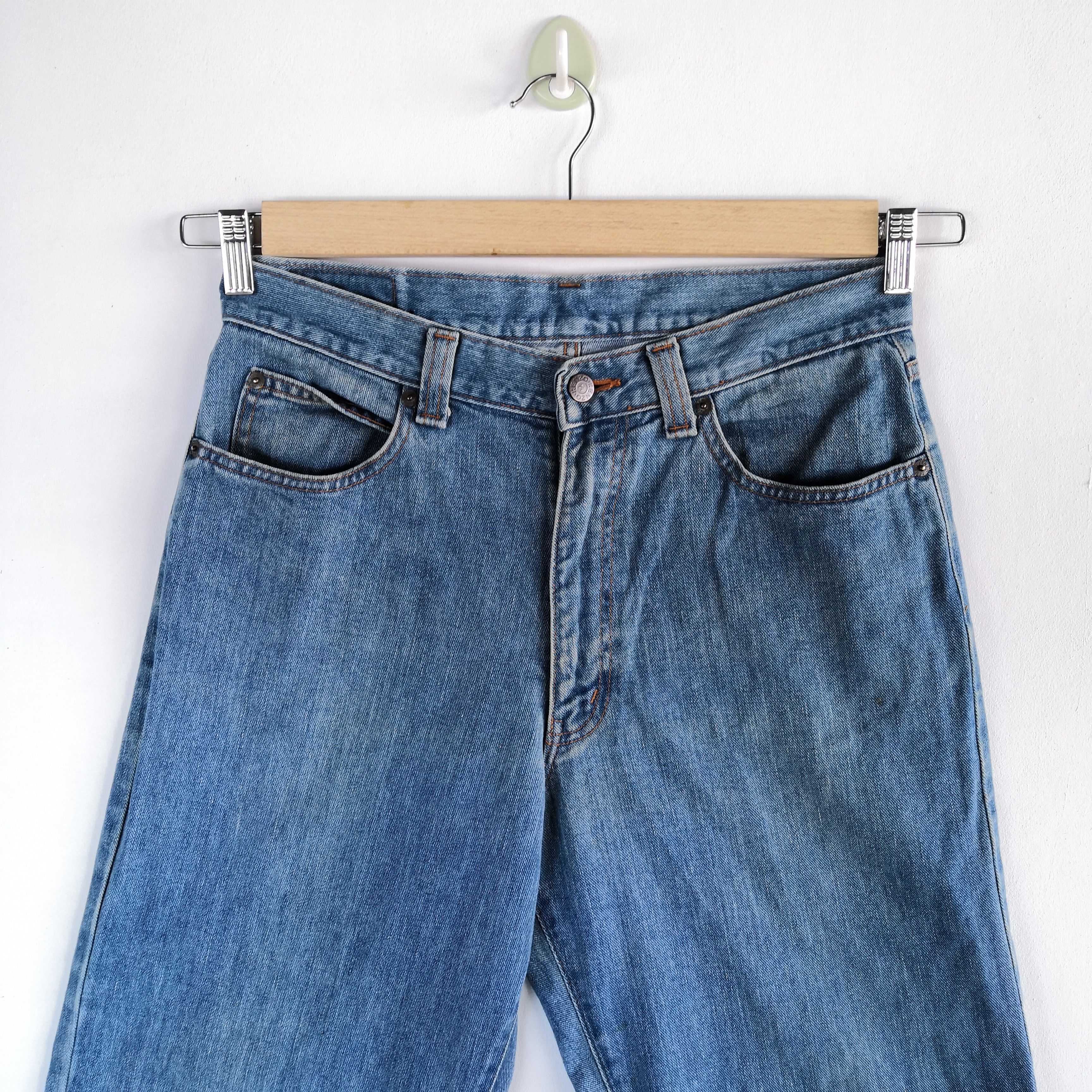 Kenzo Vintage Kenzo Baggy Denim Kenzo Faded Light Wash Jeans Size US 30 / EU 46 - 6 Thumbnail