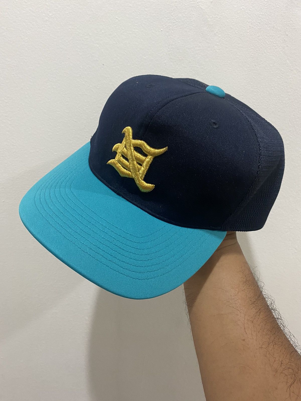 MLB 🔥Vintage🔥 Japanese Baseball Team Hat Size ONE SIZE - 1 Thumbnail