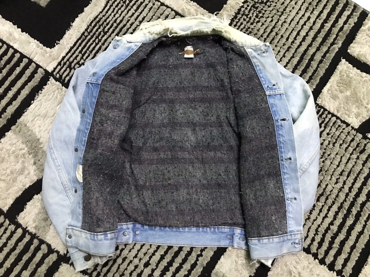 Levi's Vintage 70s levi’s light blue blanket trucker denim jacket Size US S / EU 44-46 / 1 - 4 Thumbnail