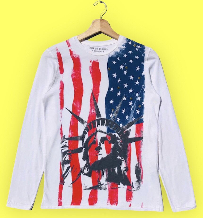Vintage RARE🔥 CITIZEN OF A BIG WORLD ' ROLL WITH IT' Size S / US 4 / IT 40 - 1 Thumbnail