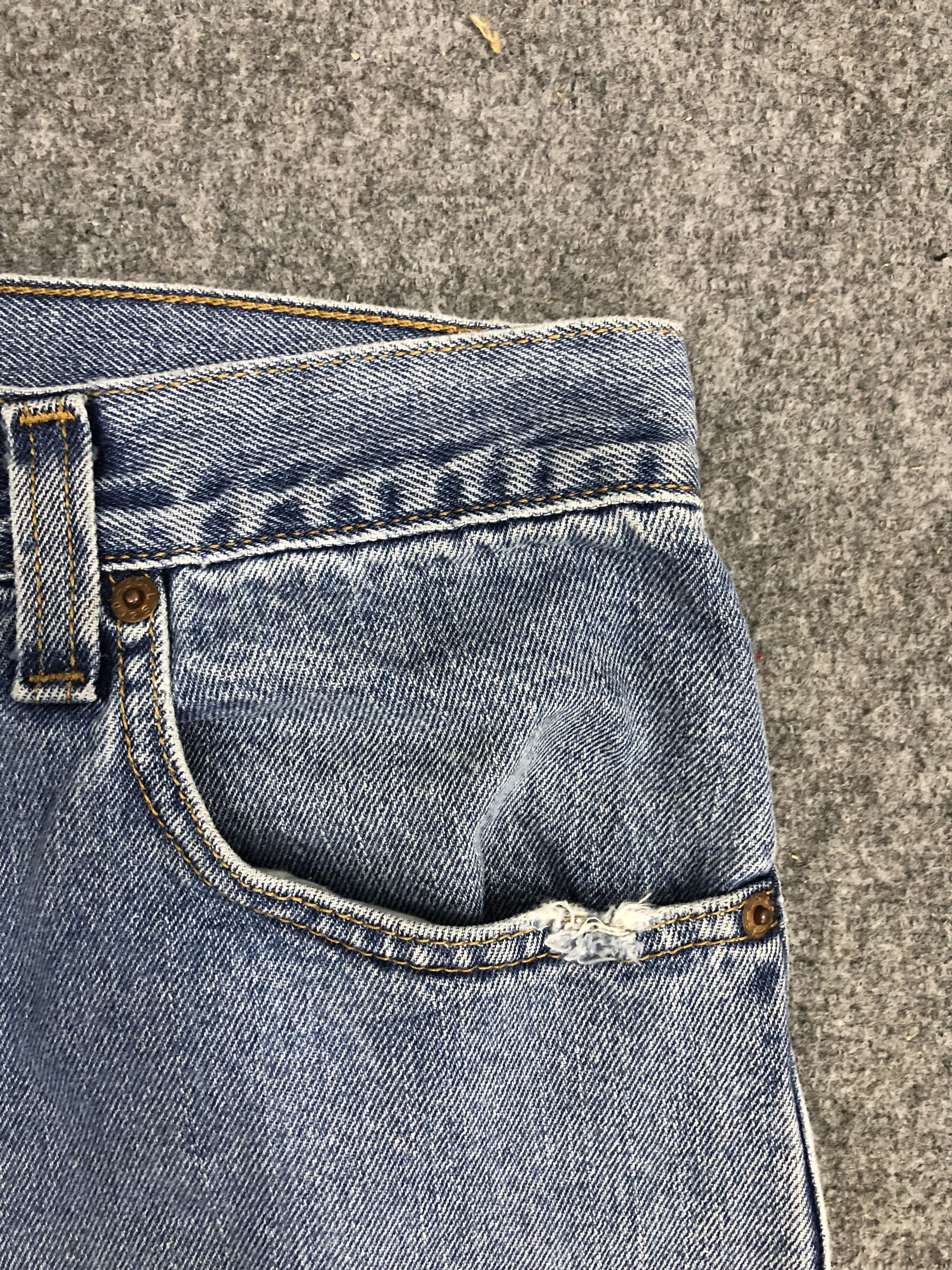 Levi's Vintage Levis 517 Flared Boot Cut Jeans DP1318 Size US 32 / EU 48 - 8 Thumbnail