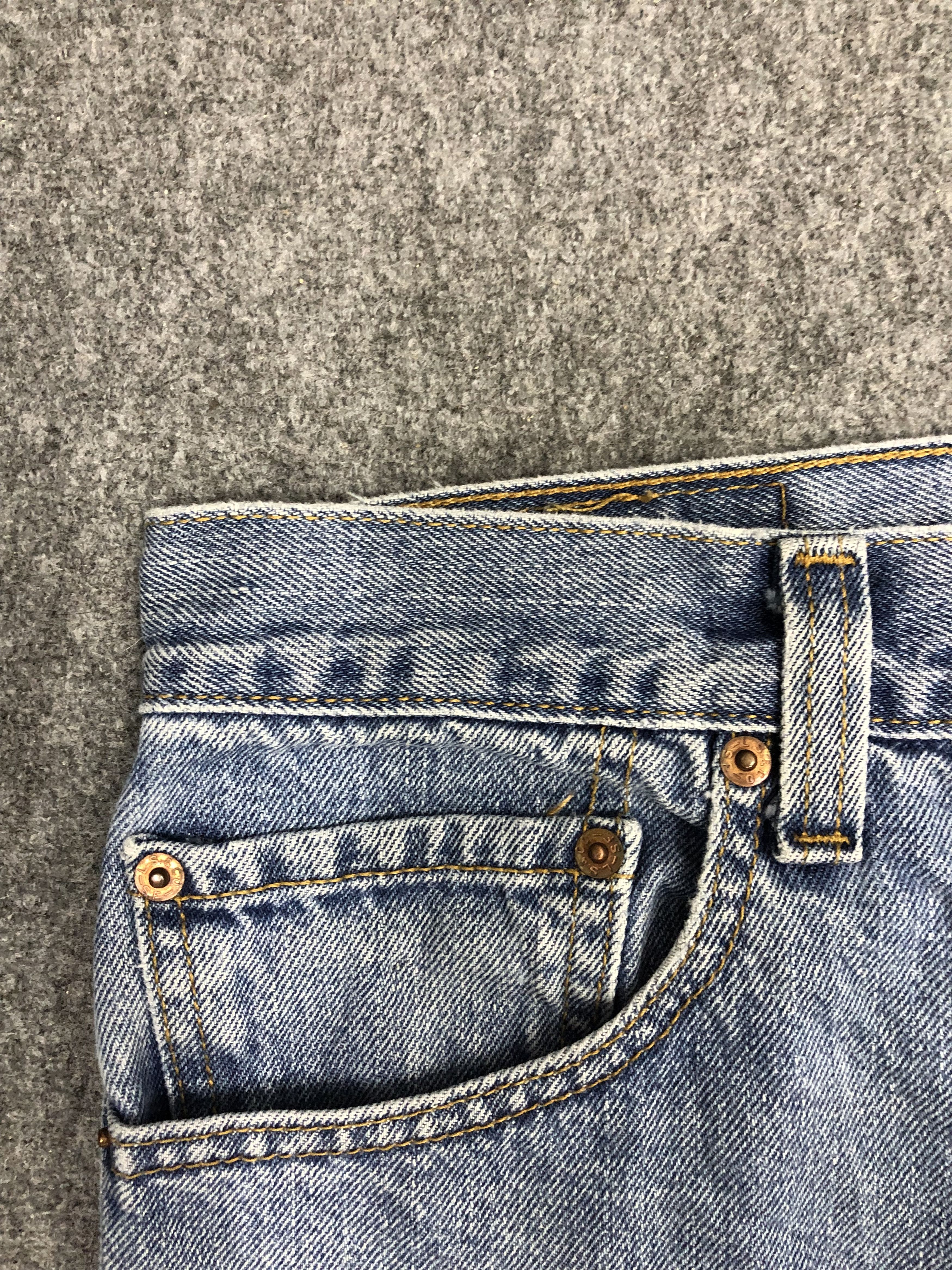 Levi's Vintage Levis 517 Flared Boot Cut Jeans DP1318 Size US 32 / EU 48 - 9 Thumbnail