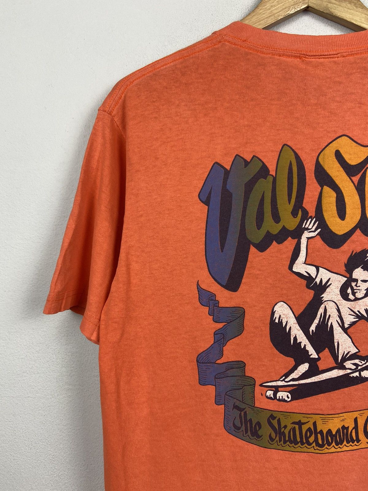 Vintage Vintage 90s Val Surf Skateboard Surf Tee Size US M / EU 48-50 / 2 - 4 Thumbnail