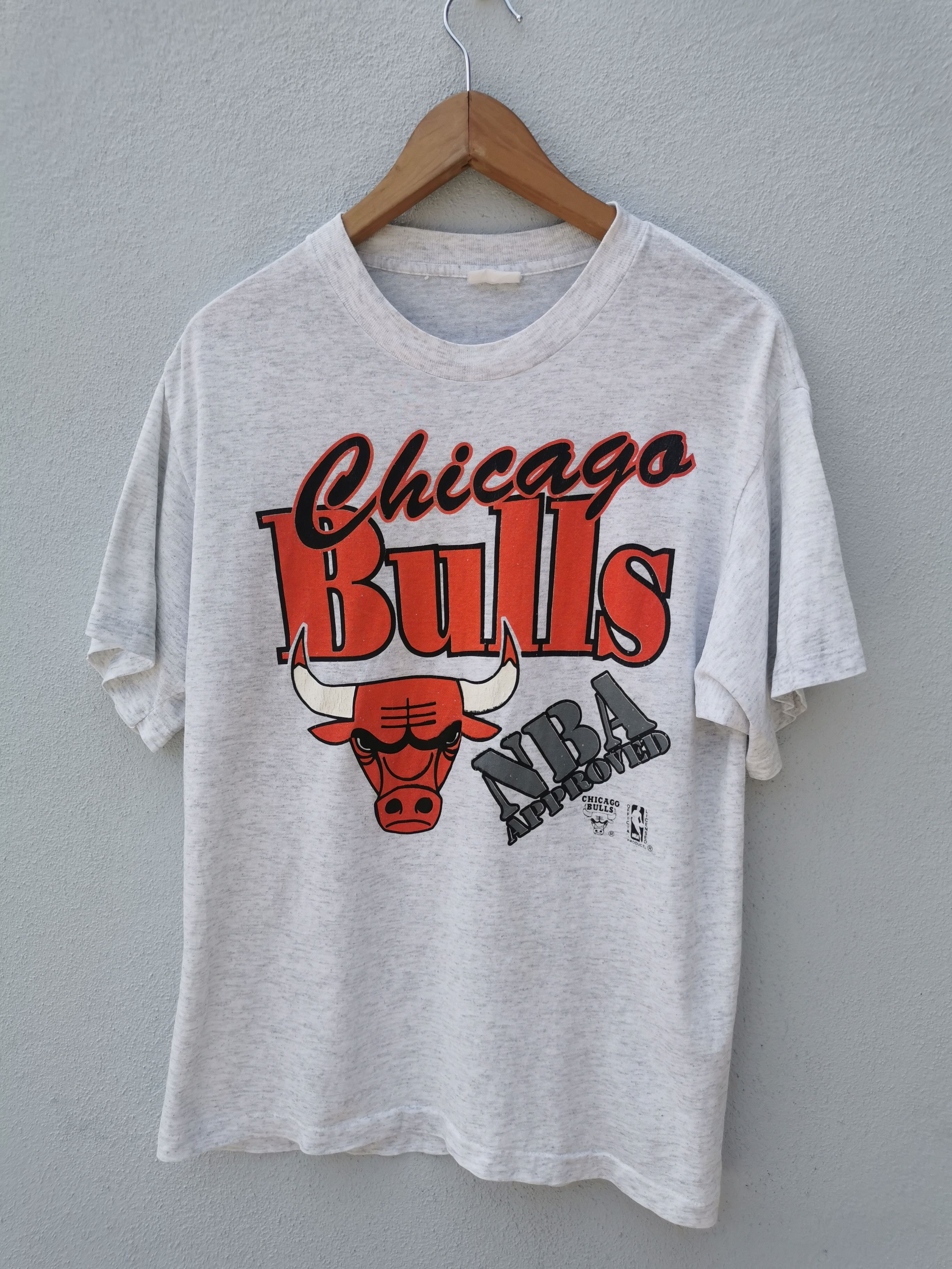 NBA Vintage 80's NBA Chicago Bulls Tee Size US L / EU 52-54 / 3 - 1 Thumbnail