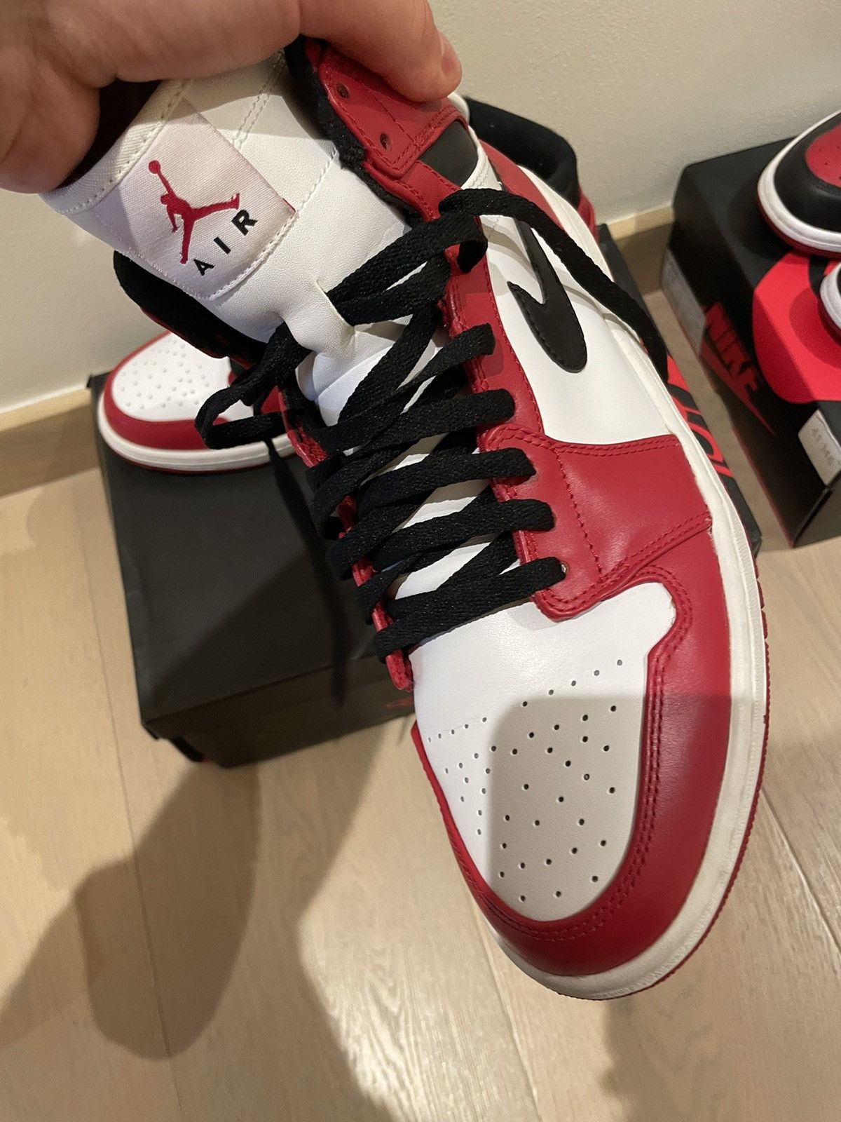 Air Jordan 1 Retro High 2013 Chicago 2013