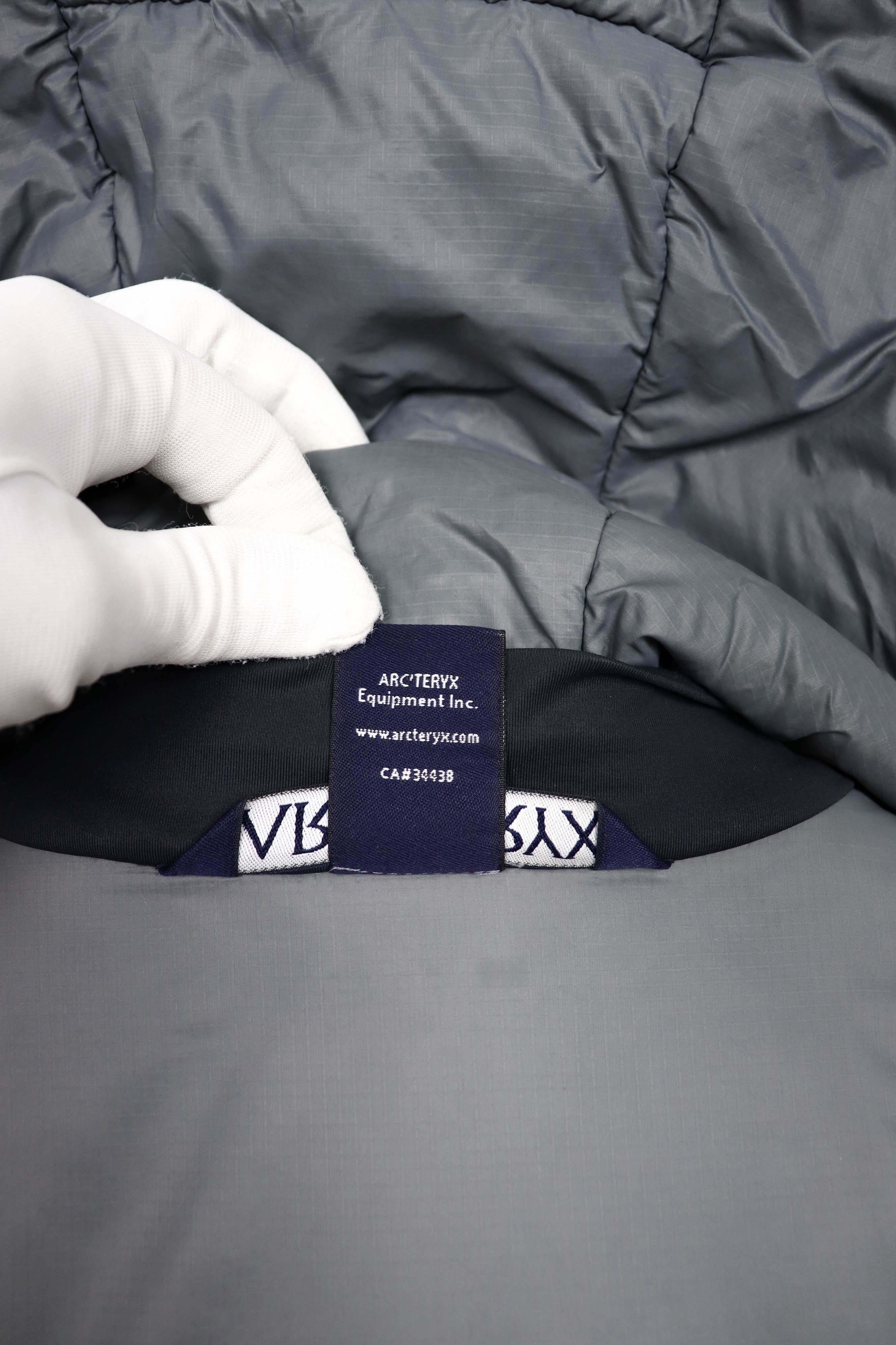 Arc'teryx Vintage 00s Arc’teryx Atom LT Zip Hooded Jacket Men’s M Size US M / EU 48-50 / 2 - 19 Thumbnail