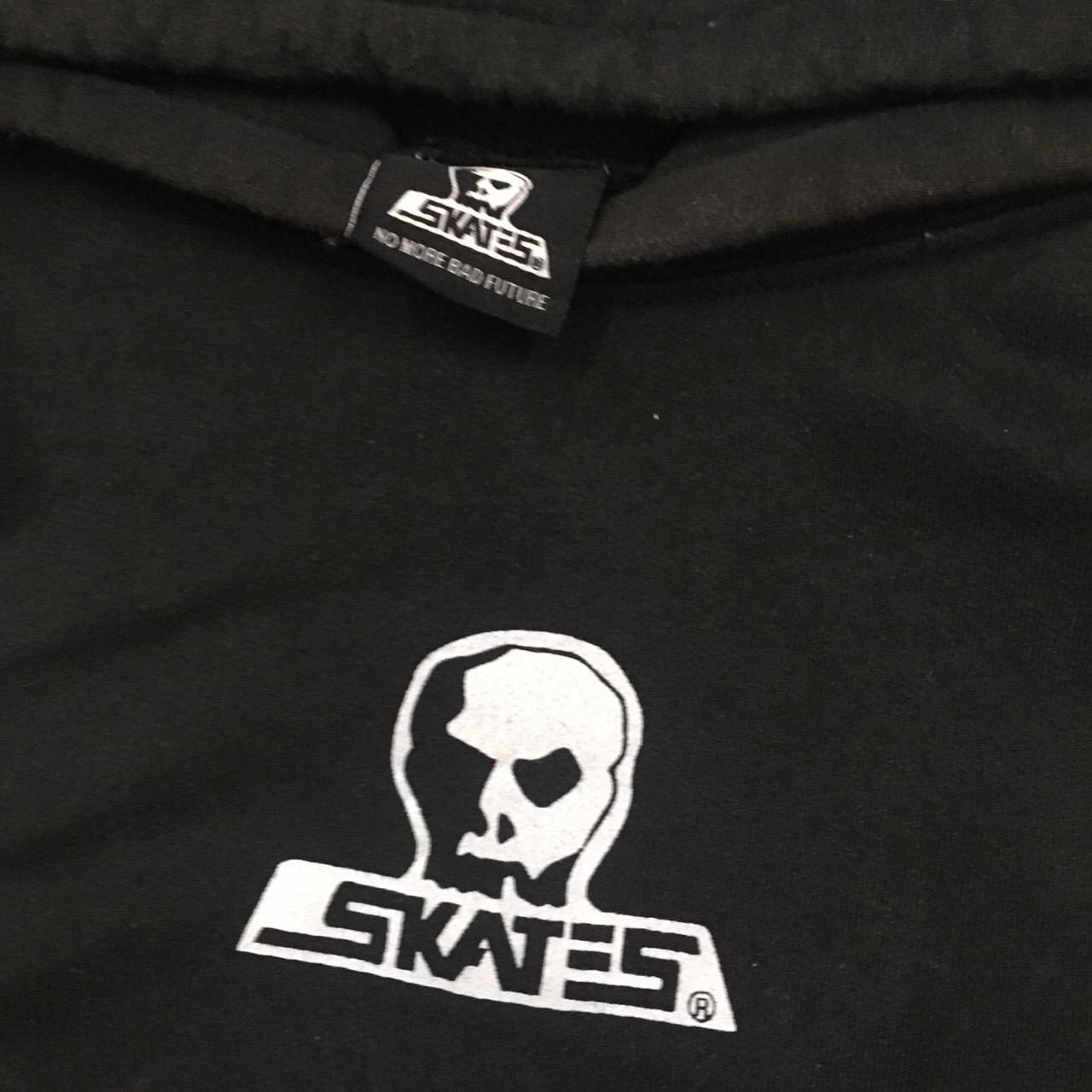 Vintage Vintage Skull Skates Big Logo Hoody Size US M / EU 48-50 / 2 - 5 Thumbnail