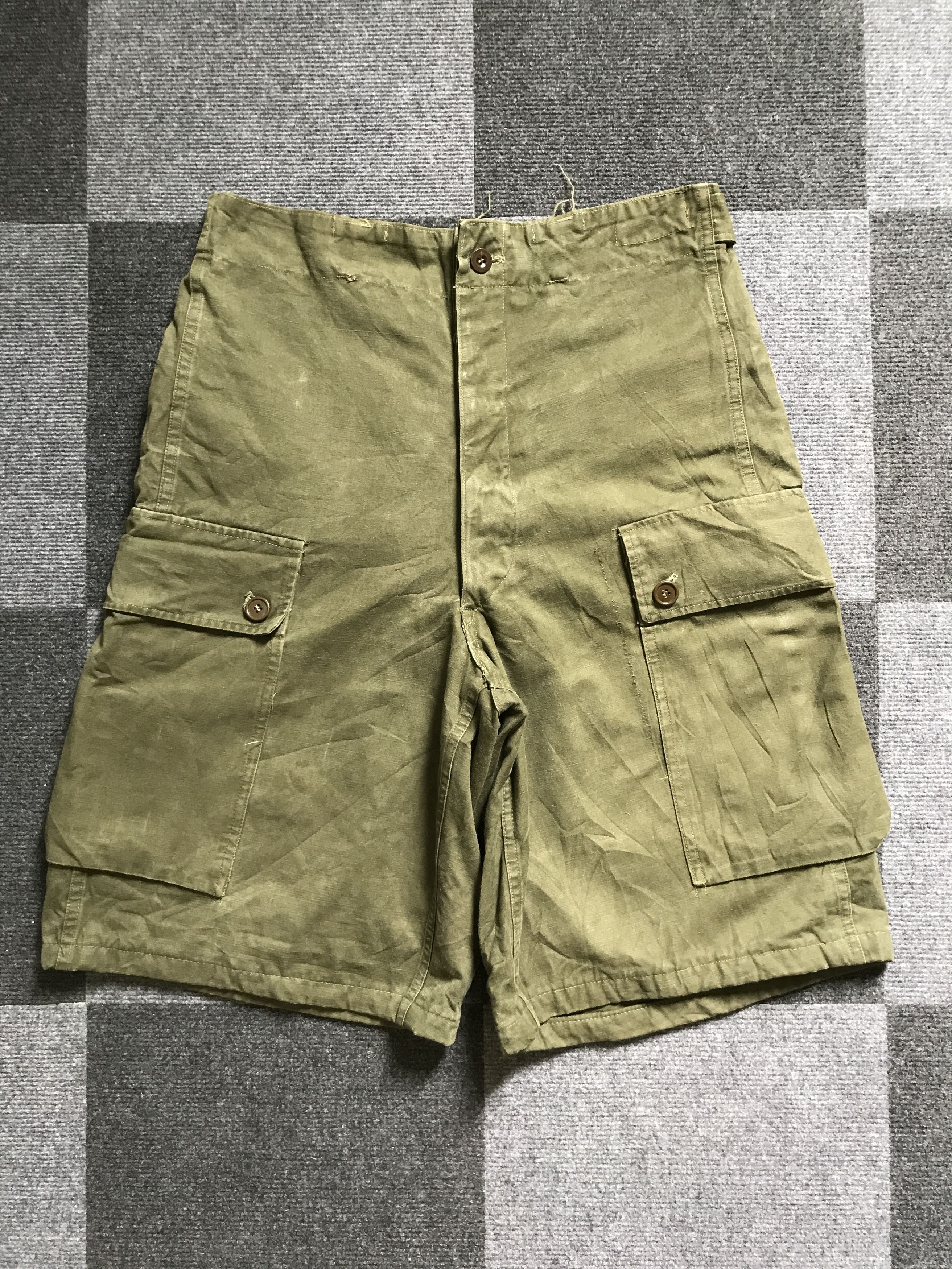 Vintage SP14 Vintage 1950s Belgian Army Short Cargo Pant Size US 31 - 1 Thumbnail
