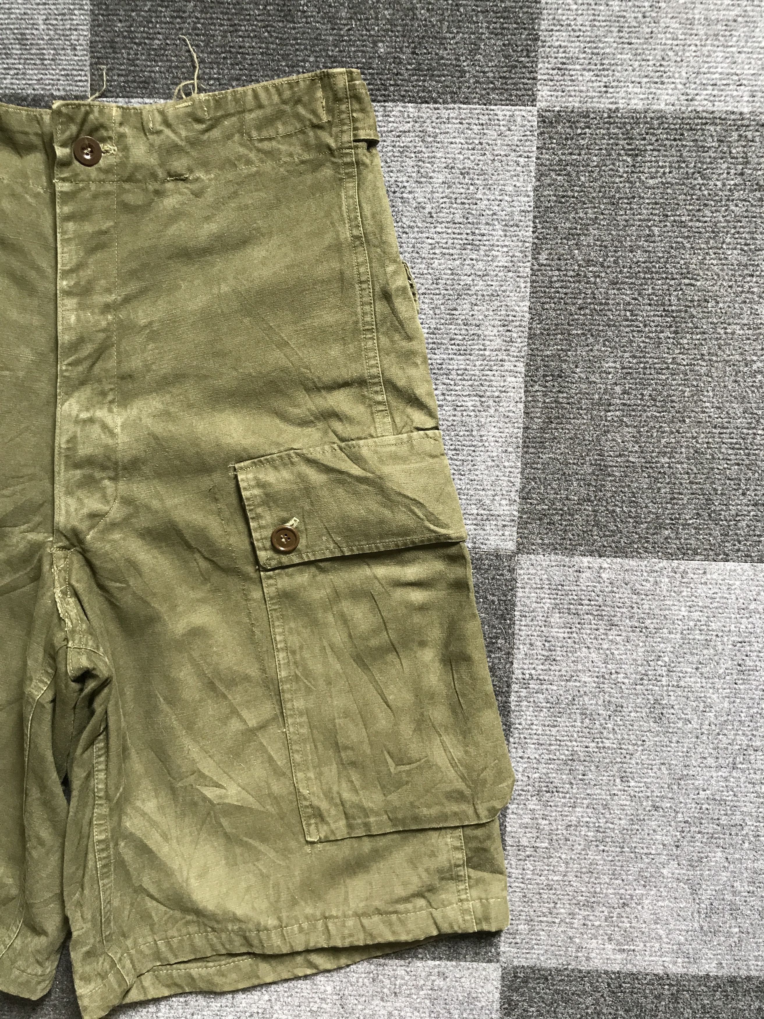 Vintage SP14 Vintage 1950s Belgian Army Short Cargo Pant Size US 31 - 2 Thumbnail
