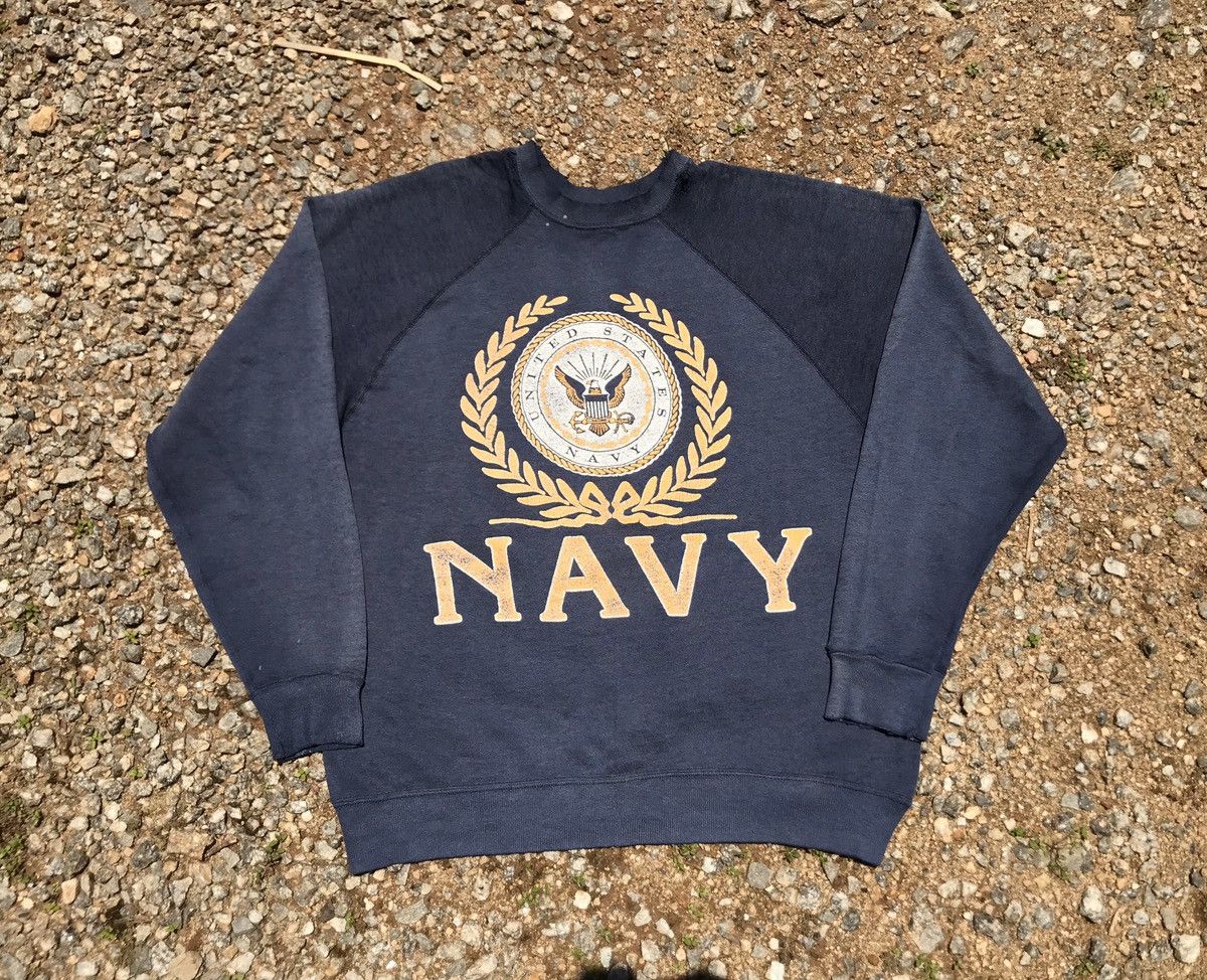 Vintage Vintage Distressed US NAVY USN Crewneck Sweatshirt Size US L / EU 52-54 / 3 - 2 Thumbnail