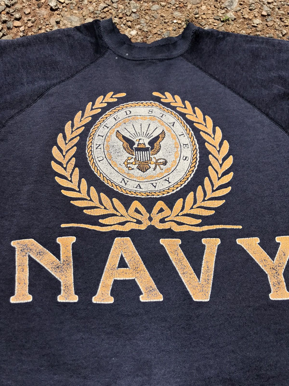 Vintage Vintage Distressed US NAVY USN Crewneck Sweatshirt Size US L / EU 52-54 / 3 - 3 Thumbnail