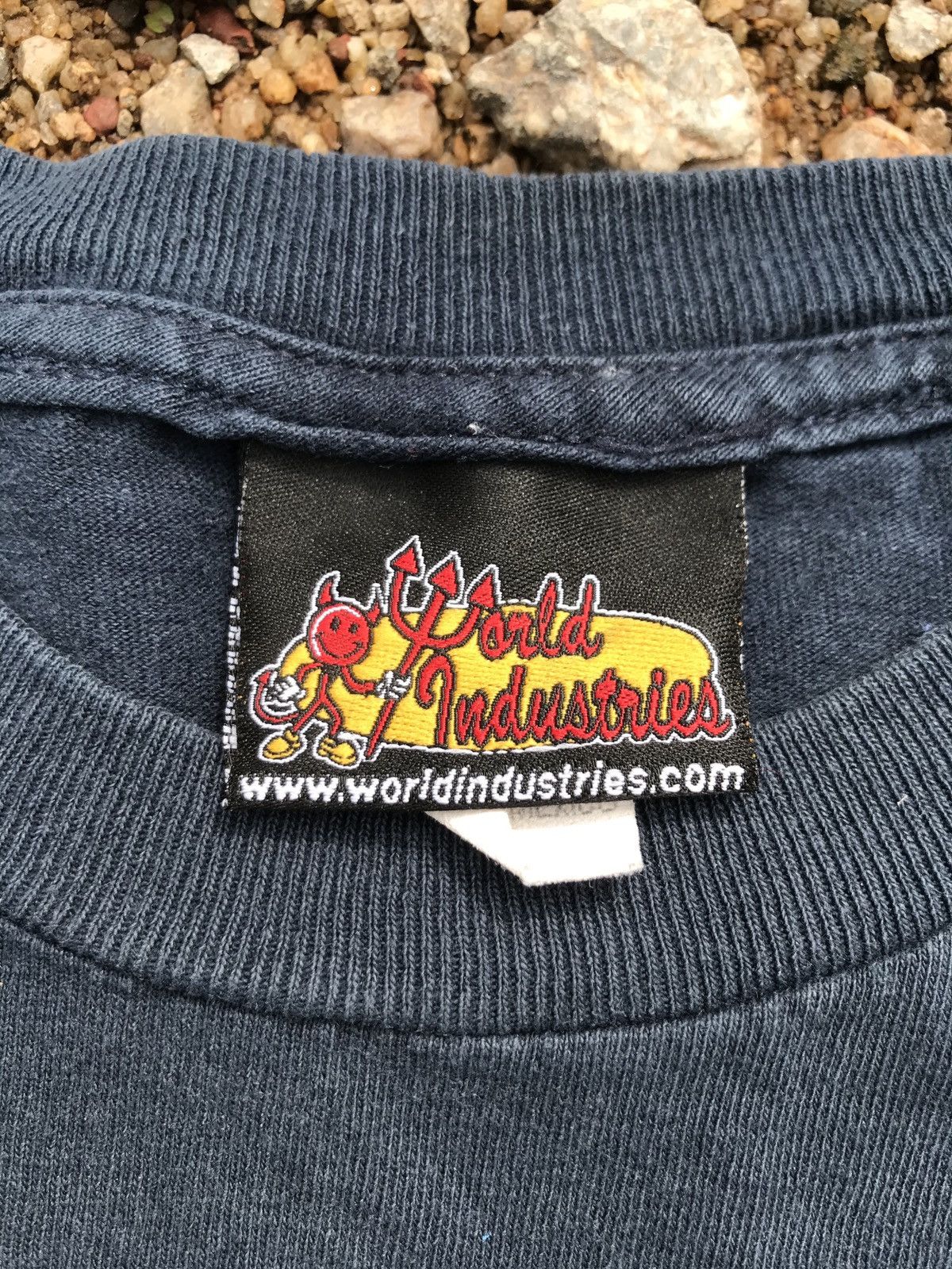 Hook-Ups vintage 90s world industries deck skateboards printed tee Size US M / EU 48-50 / 2 - 3 Thumbnail