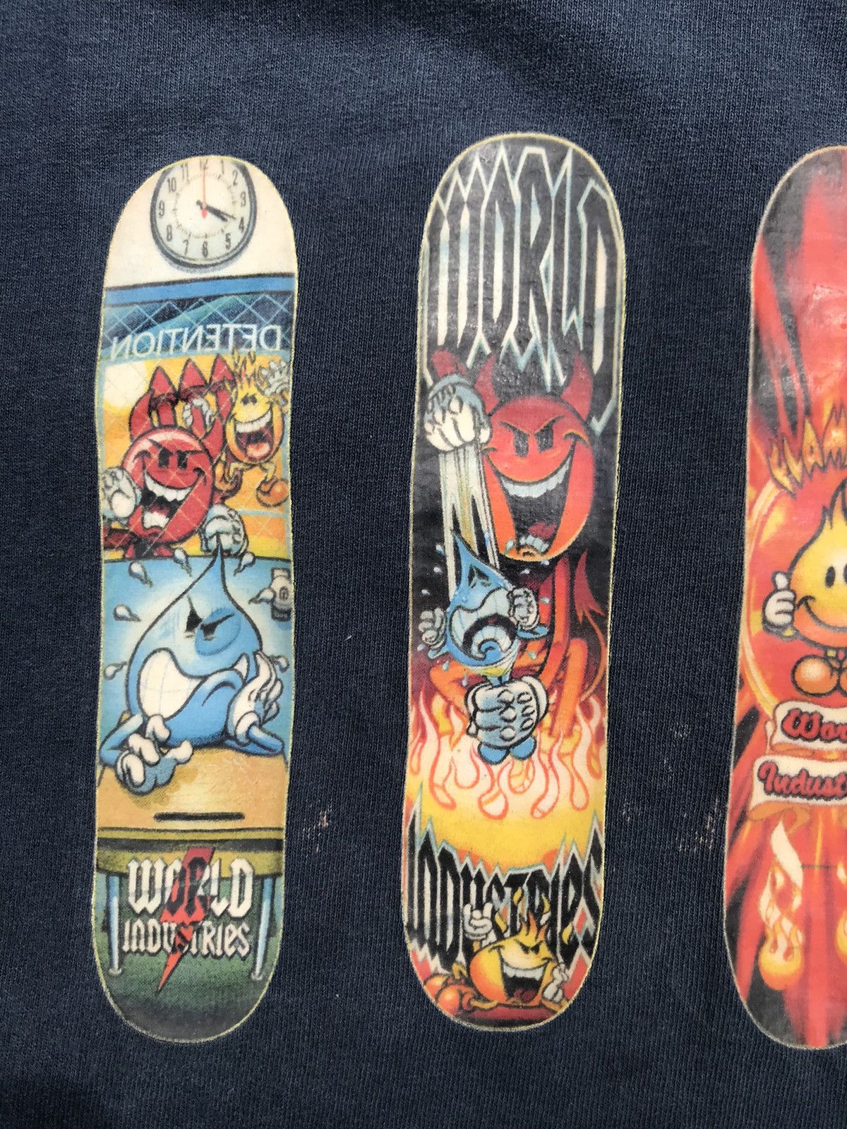 Hook-Ups vintage 90s world industries deck skateboards printed tee Size US M / EU 48-50 / 2 - 8 Thumbnail