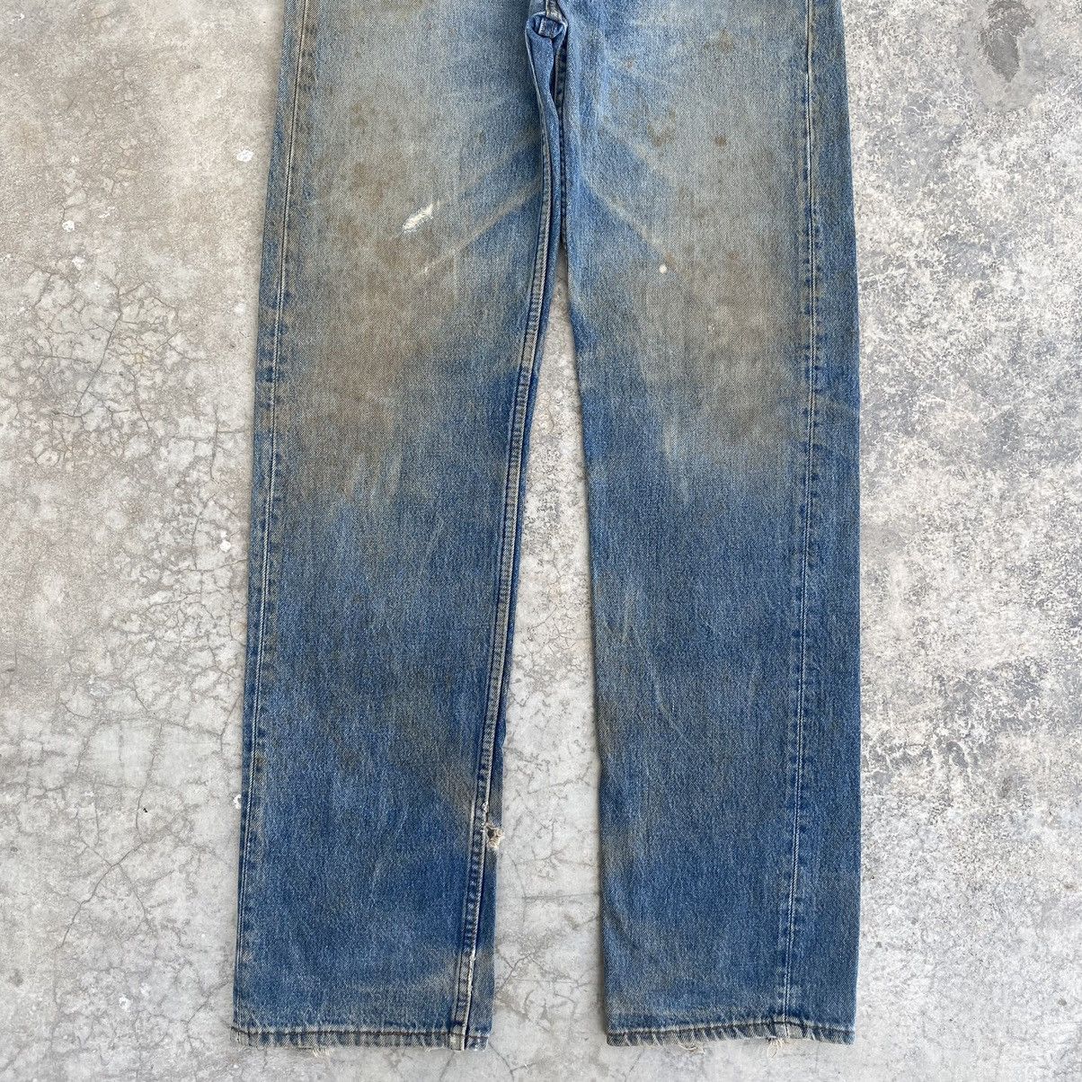 Levi's Vintage 90’s Levis 501 Mud Washed Ripped Denim Jeans Size US 32 / EU 48 - 4 Thumbnail