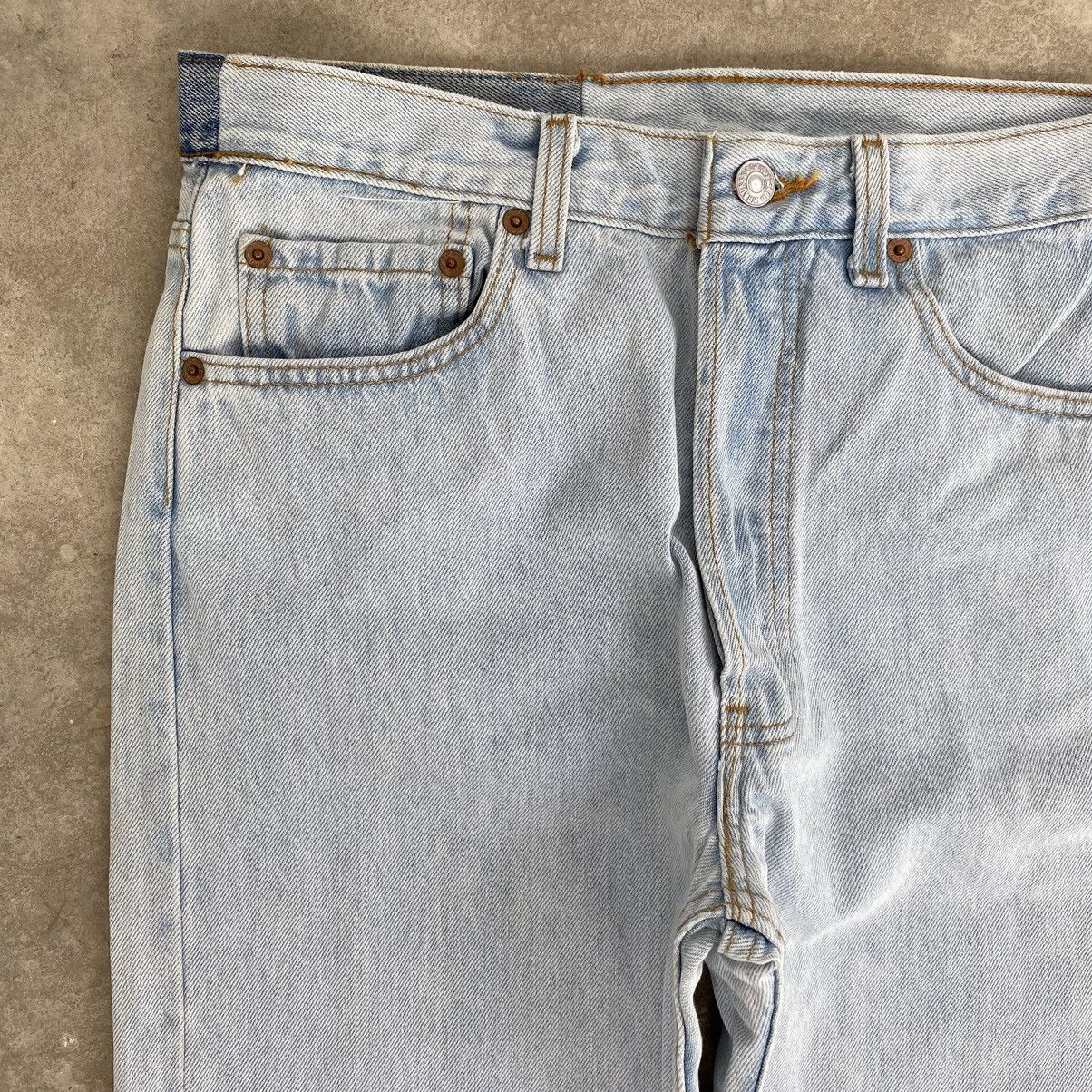 Levi's Vintage 1995 Levis 501 Light Blue Denim Jeans Size US 31 - 7 Thumbnail