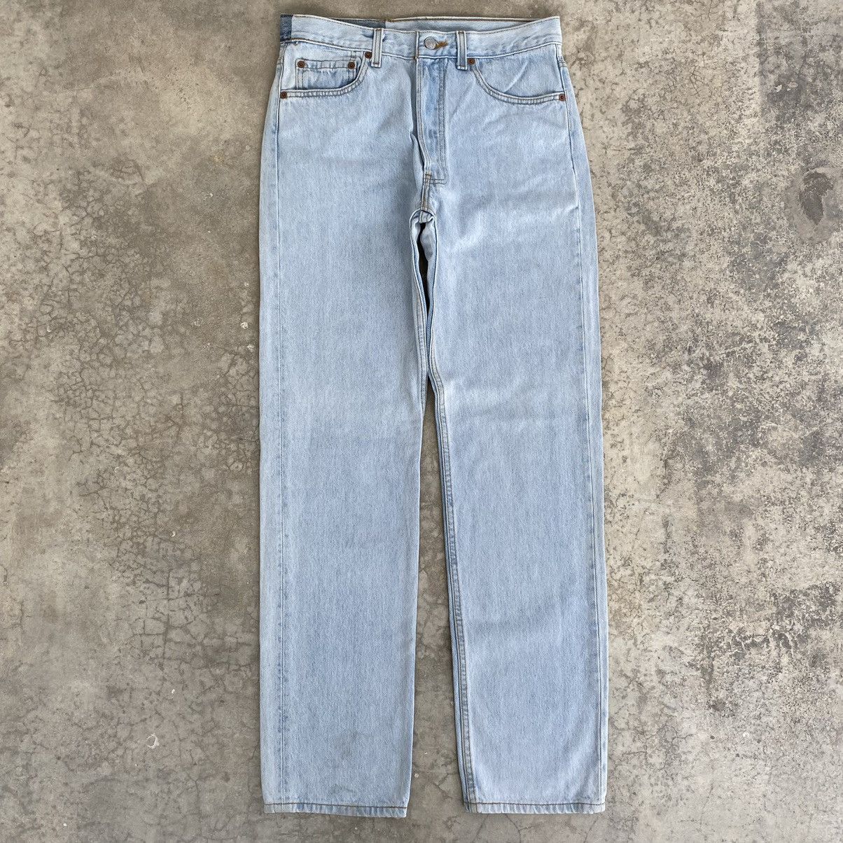 Levi's Vintage 1995 Levis 501 Light Blue Denim Jeans Size US 31 - 1 Thumbnail