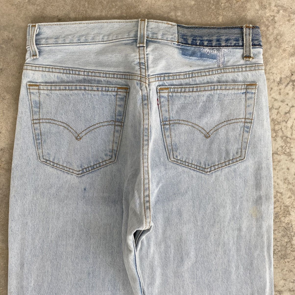 Levi's Vintage 1995 Levis 501 Light Blue Denim Jeans Size US 31 - 21 Thumbnail
