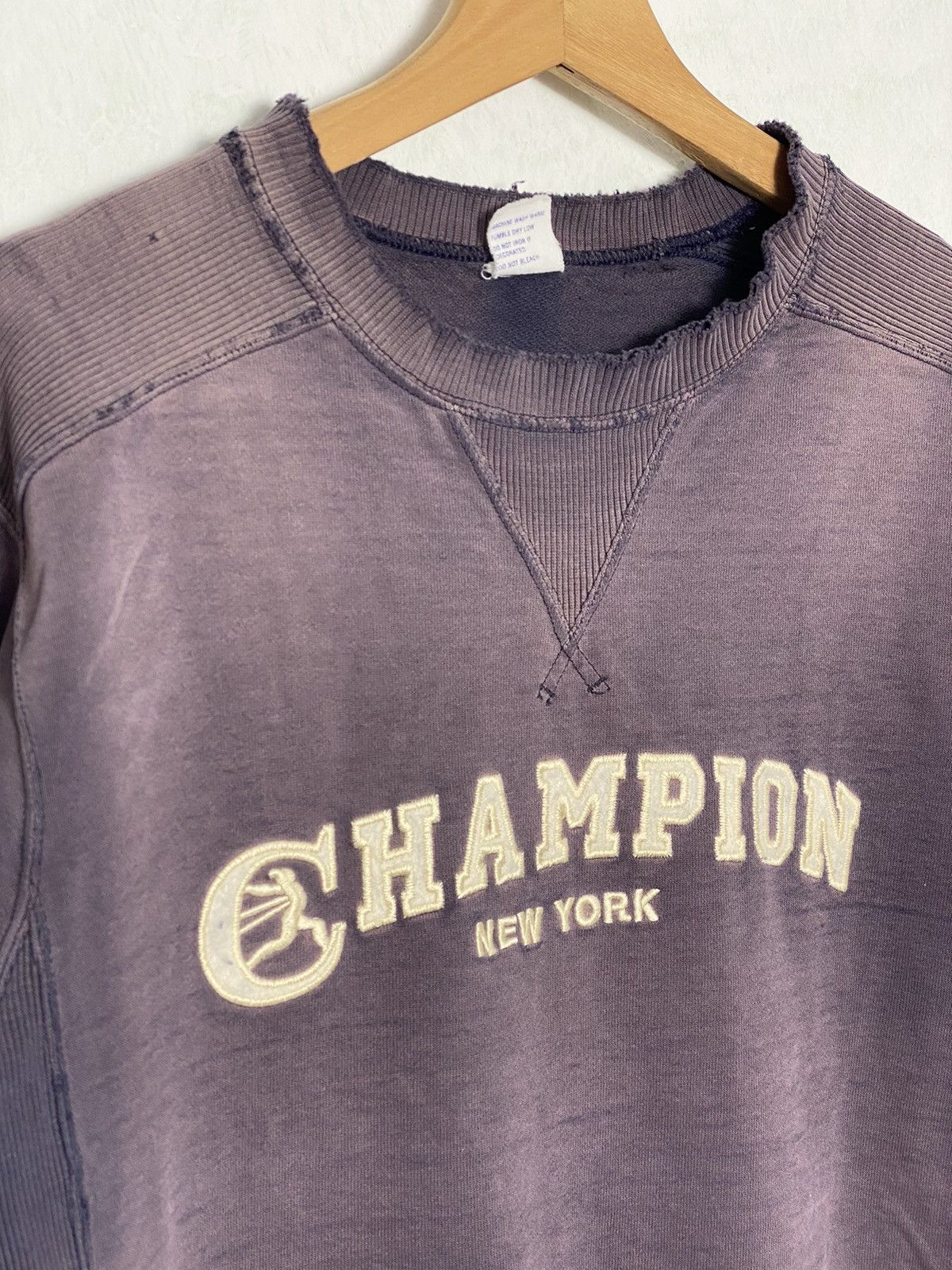 Champion Vintage Champion Reverse Weave/ Travis Kanye Scott Size US M / EU 48-50 / 2 - 5 Thumbnail