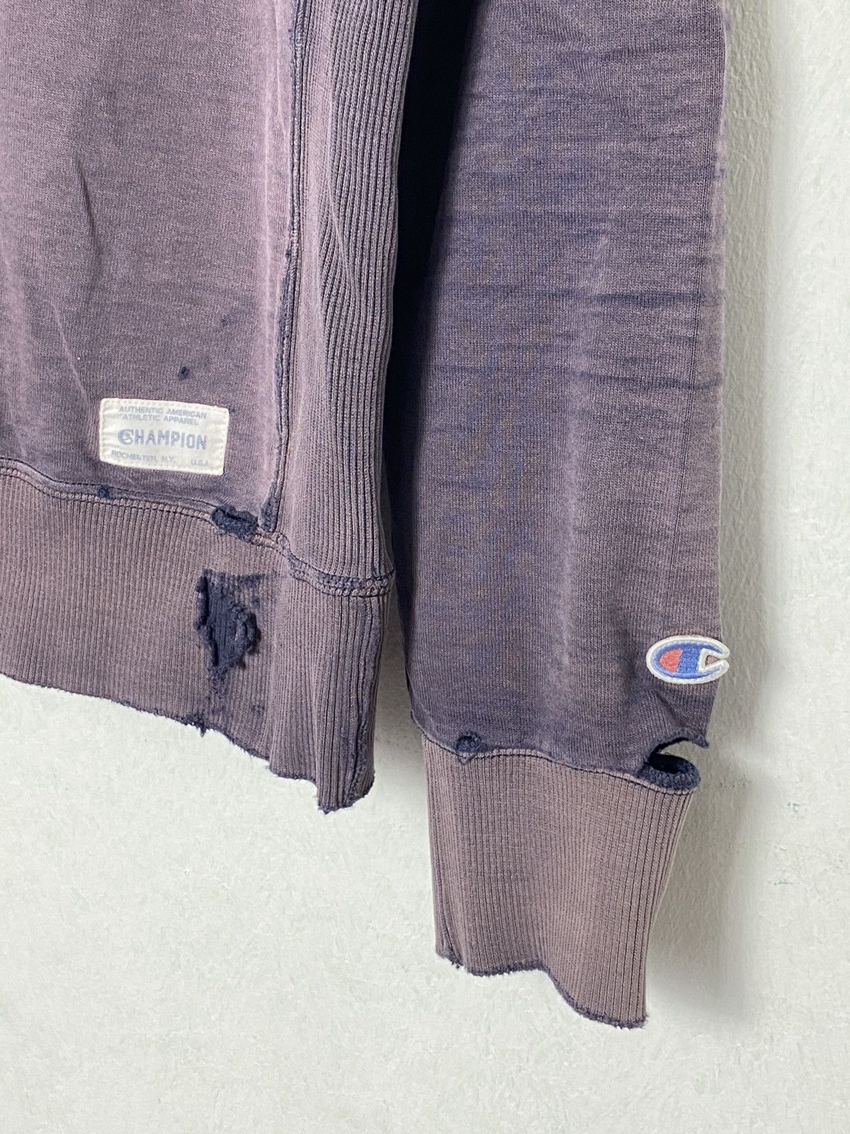 Champion Vintage Champion Reverse Weave/ Travis Kanye Scott Size US M / EU 48-50 / 2 - 7 Thumbnail