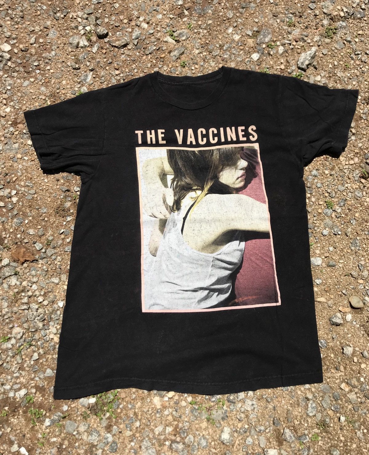 Band Tees vintage 00s the vaccines promo album indie rock band tee Size US M / EU 48-50 / 2 - 6 Thumbnail