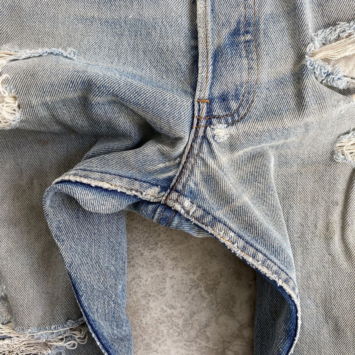 Levi's Thrashed! Vintage 90’s Levis 501 Distressed Jeans Size US 32 / EU 48 - 15 Thumbnail