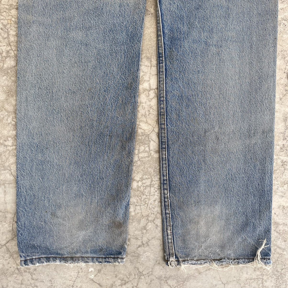Levi's Thrashed! Vintage 90’s Levis 501 Distressed Jeans Size US 32 / EU 48 - 20 Thumbnail