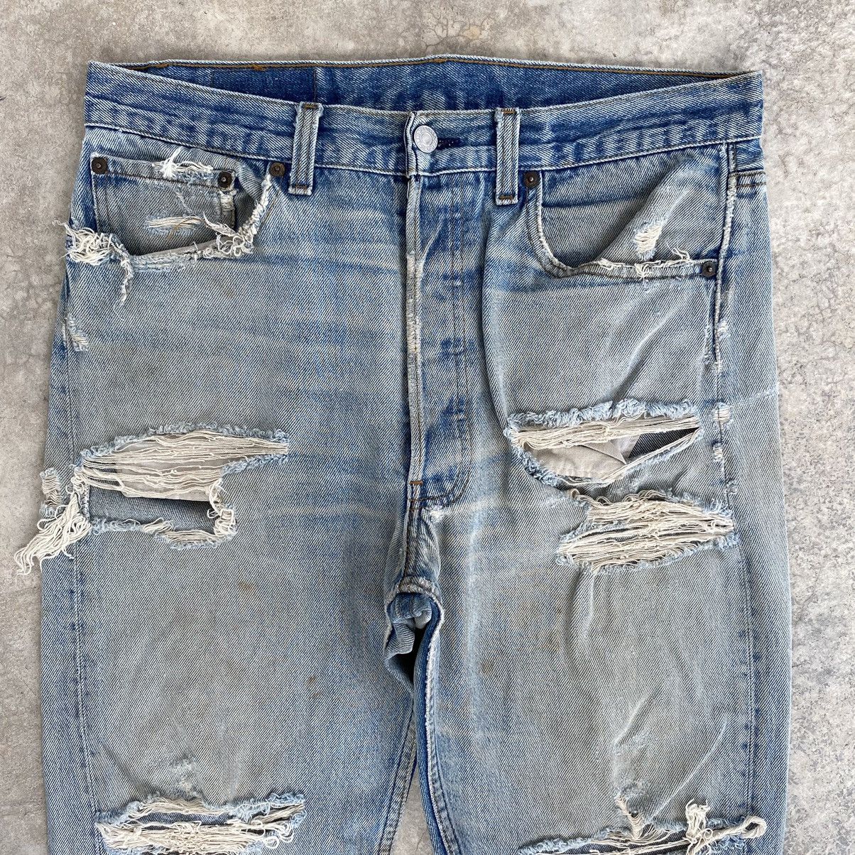Levi's Thrashed! Vintage 90’s Levis 501 Distressed Jeans Size US 32 / EU 48 - 9 Thumbnail