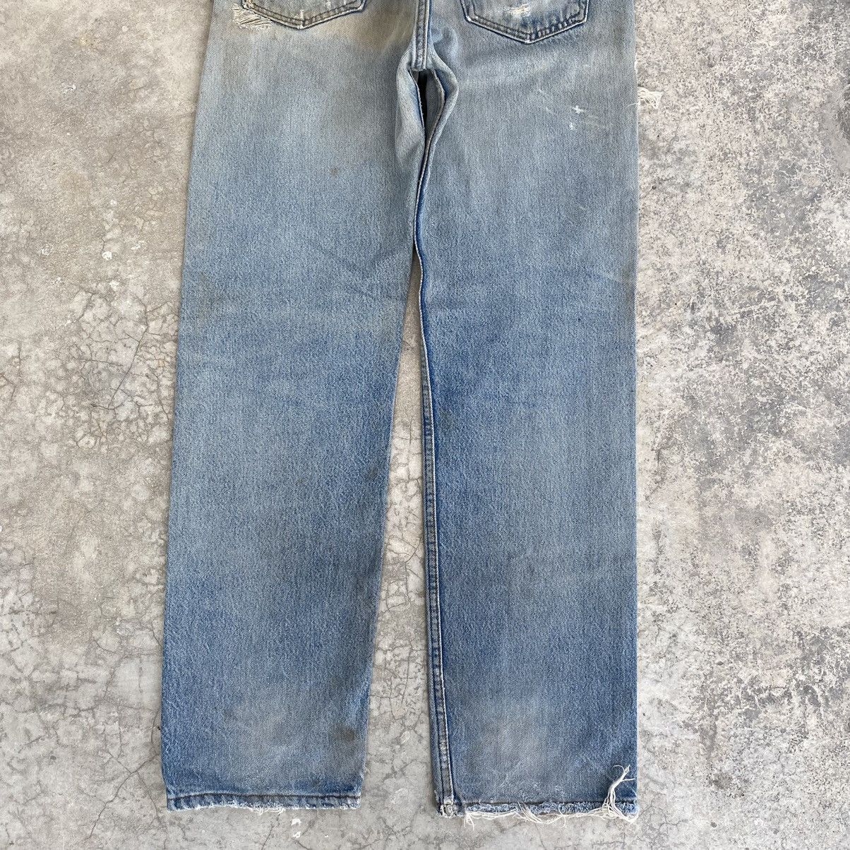 Levi's Thrashed! Vintage 90’s Levis 501 Distressed Jeans Size US 32 / EU 48 - 18 Thumbnail