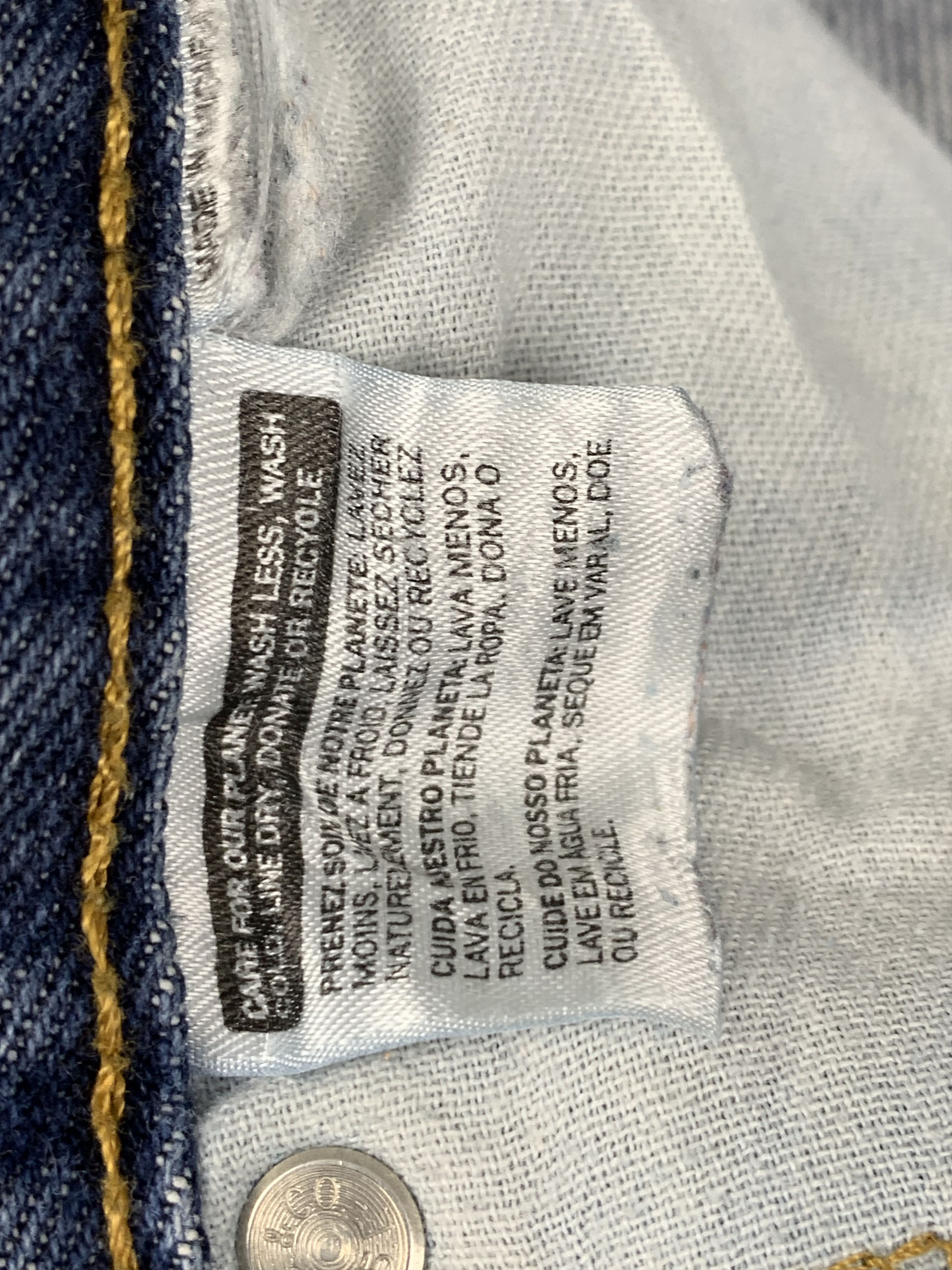 Levi's Vintage Levis 517 Flared Bootcut Jeans DP1751 Size US 40 / EU 56 - 7 Thumbnail