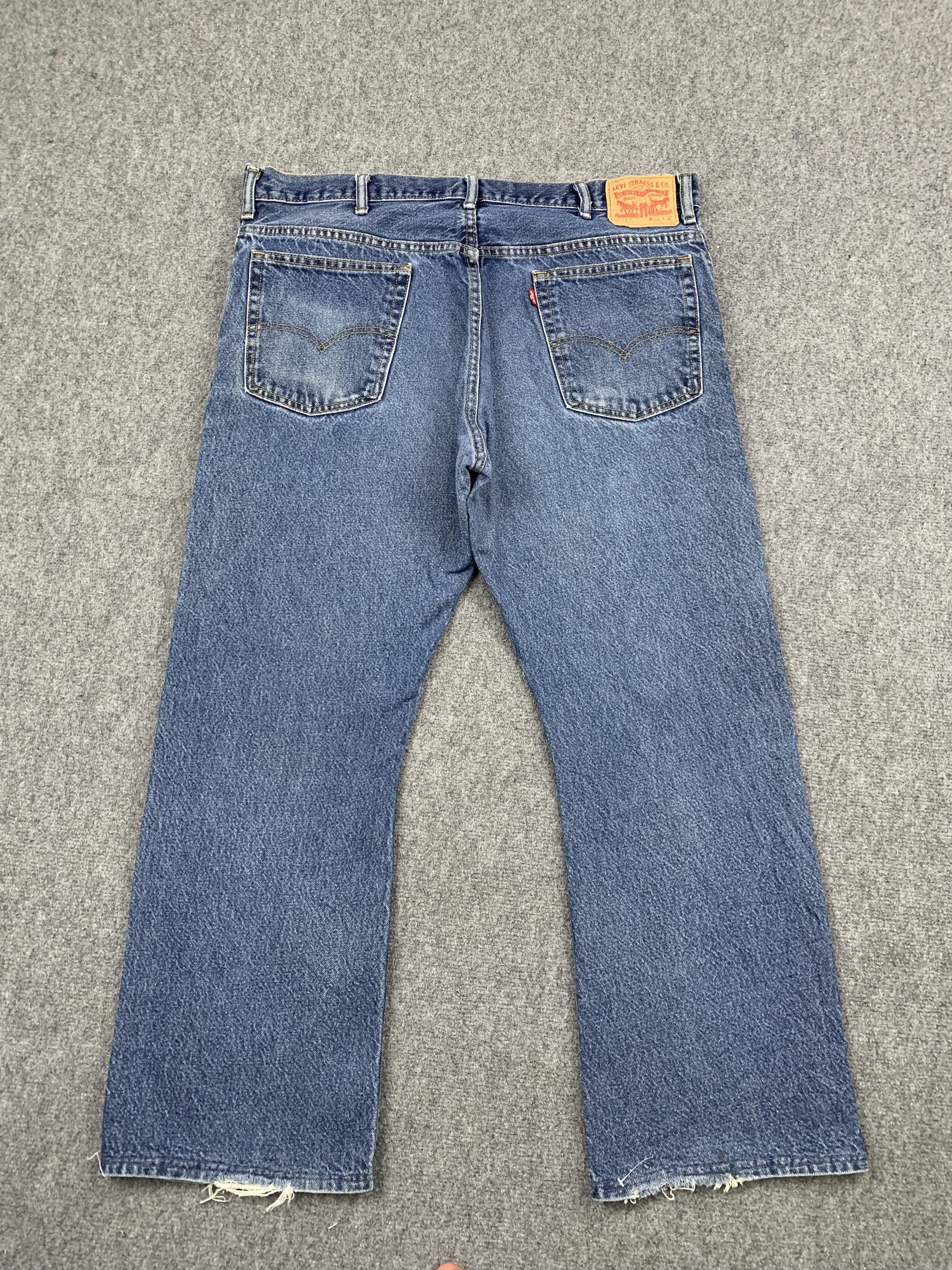 Levi's Vintage Levis 517 Flared Bootcut Jeans DP1751 Size US 40 / EU 56 - 3 Thumbnail