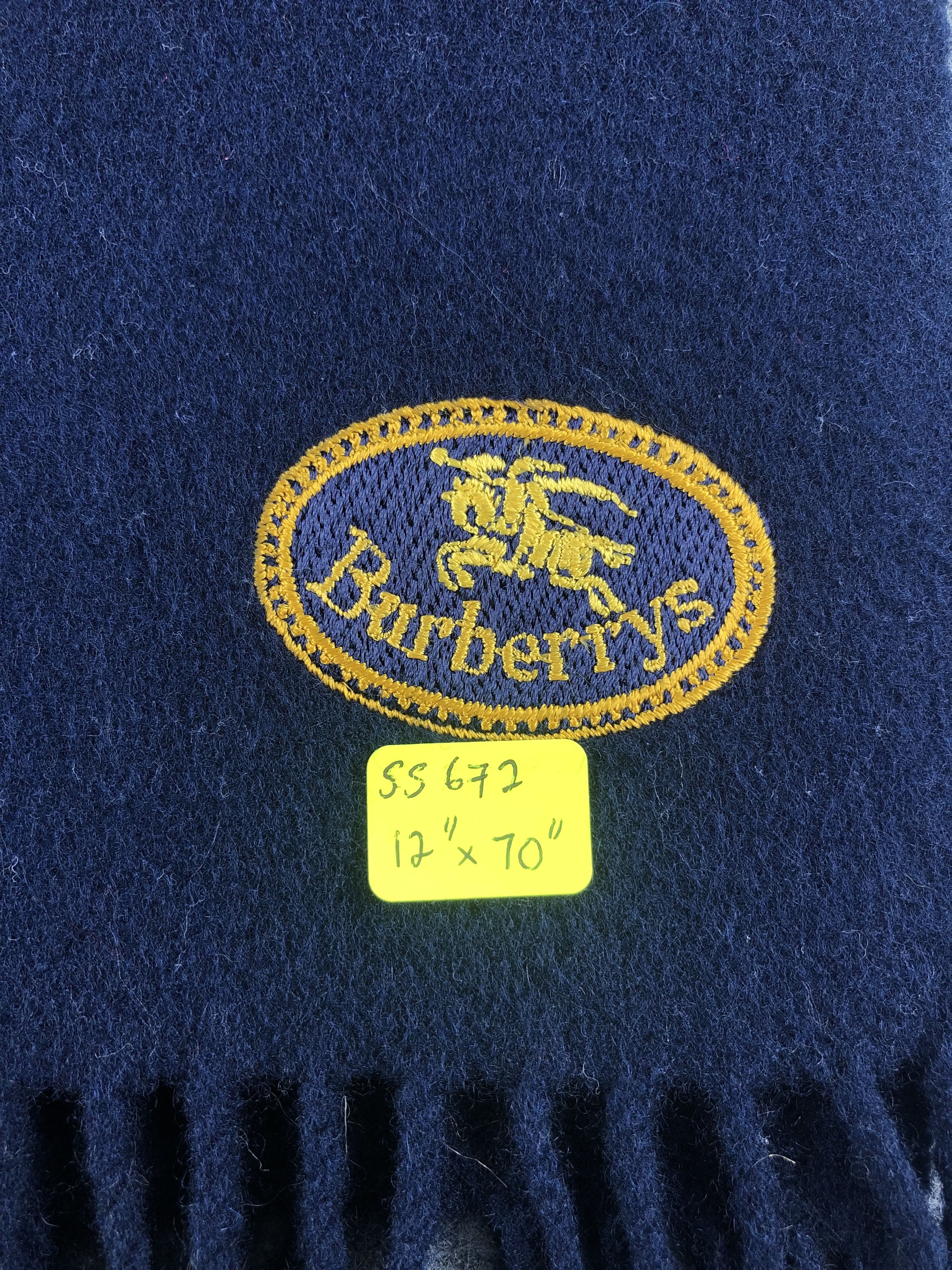 Burberry Burberrys Scarf / Muffler / Neckwear Size ONE SIZE - 4 Thumbnail