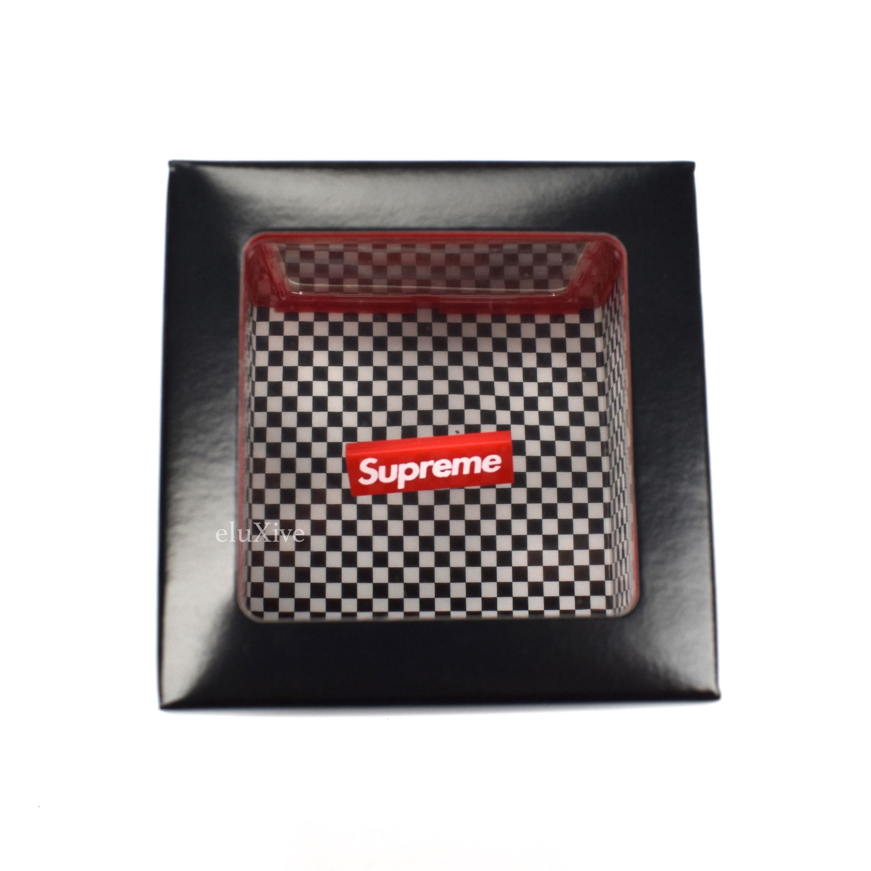 Supreme coin hot sale box
