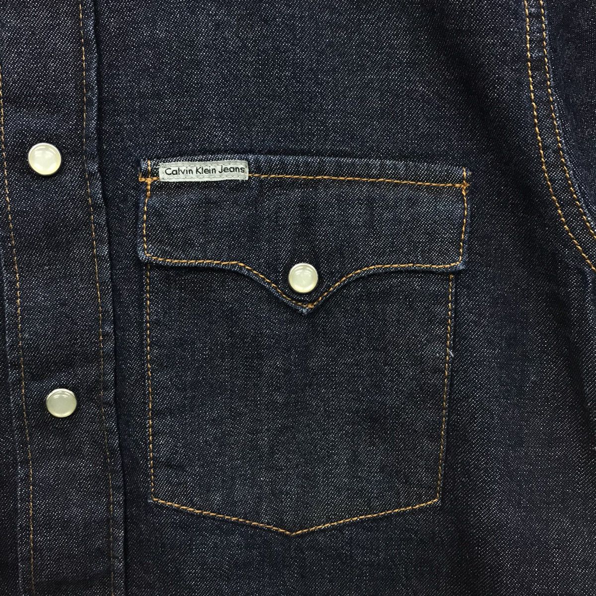 Calvin Klein × Vintage *Rare!! Vintage Calvin Klein Denim Jeans Button Shirt Size US M / EU 48-50 / 2 - 8 Thumbnail
